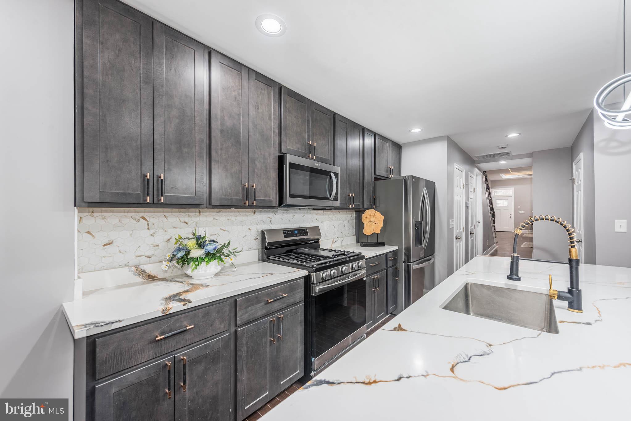 POPPLETON - Residential