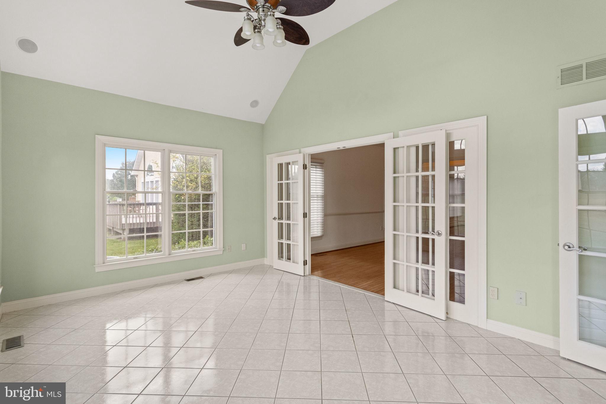 BLUE BELL CC - Residential