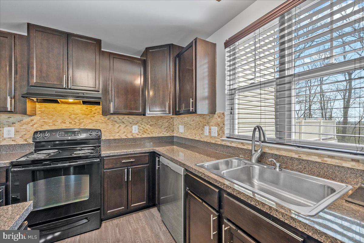 KIMMITT PROPERTY - Residential