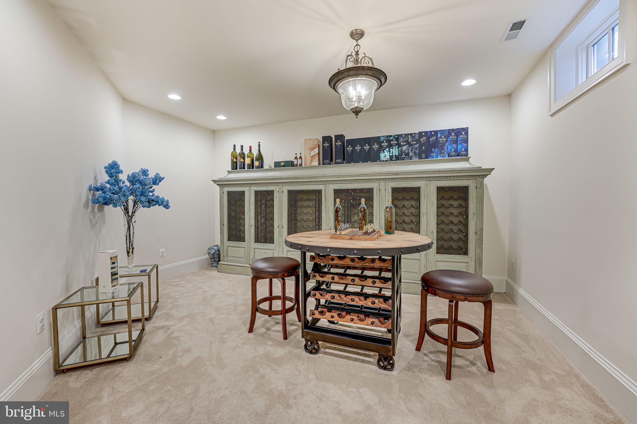 EVANS FARM - Residential