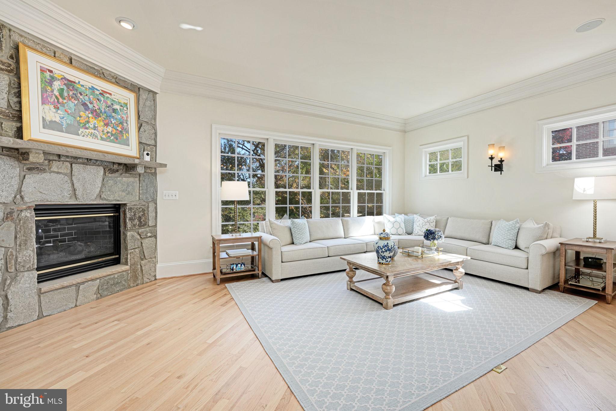 EVANS FARM - Residential