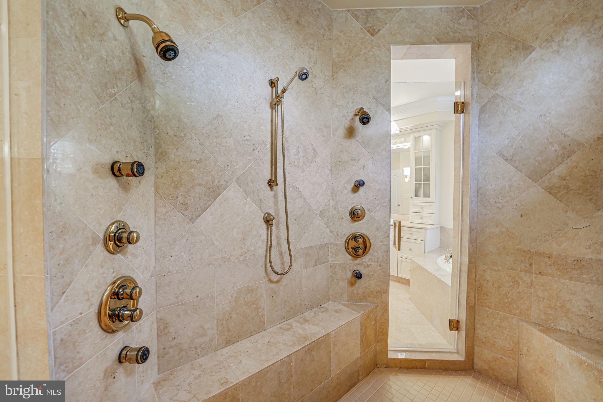 EVANS FARM - Residential