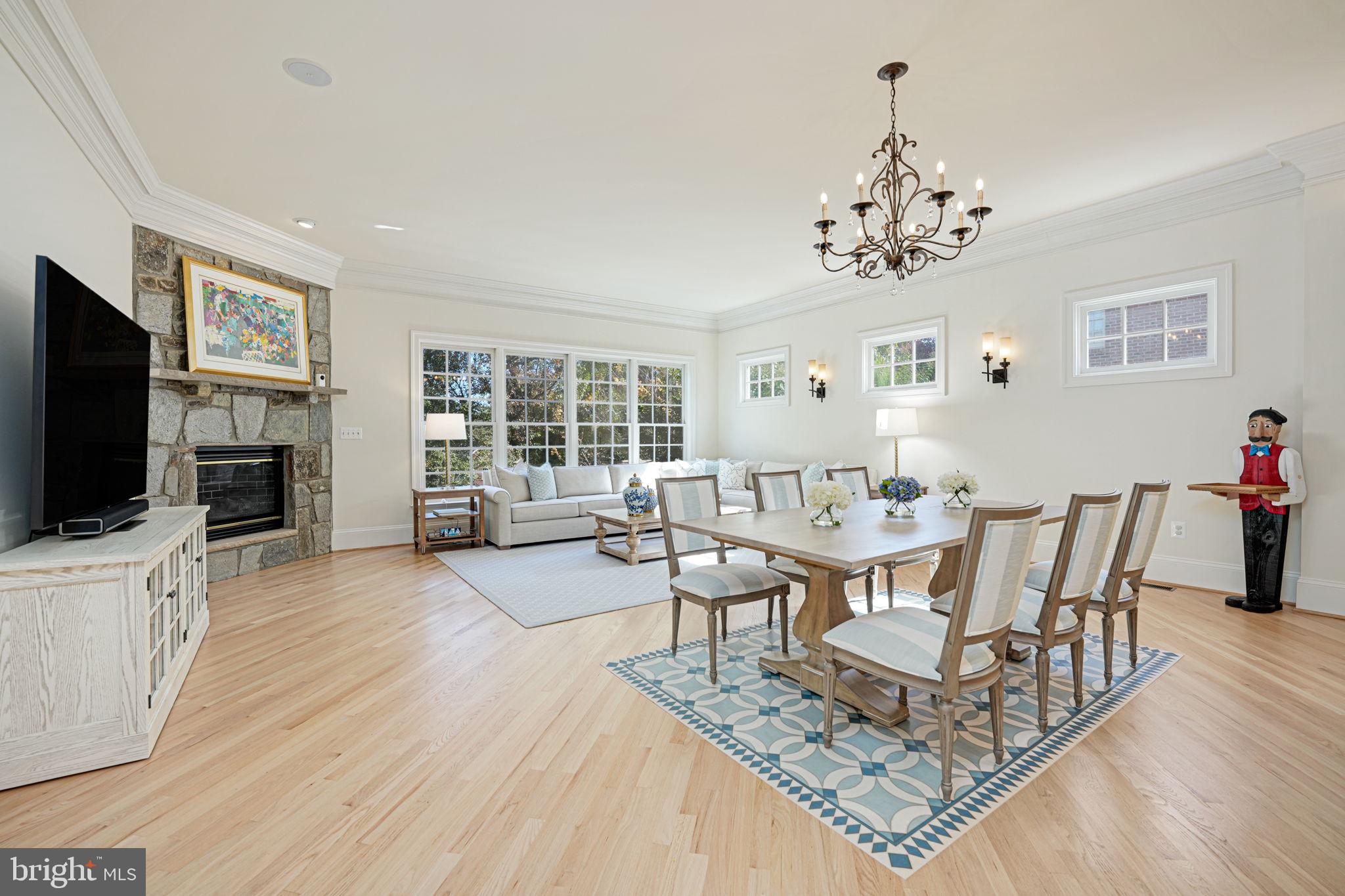 EVANS FARM - Residential