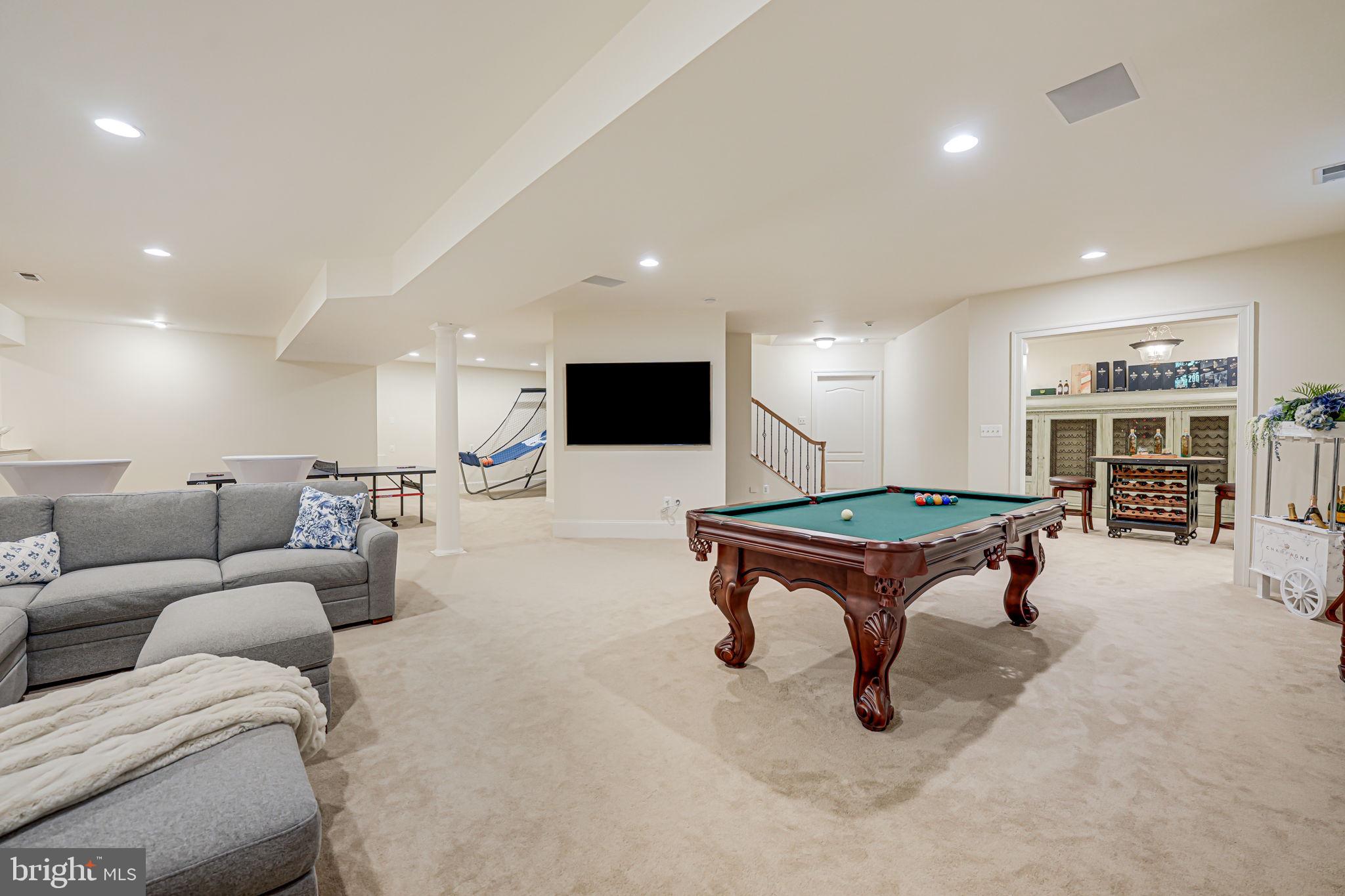 EVANS FARM - Residential