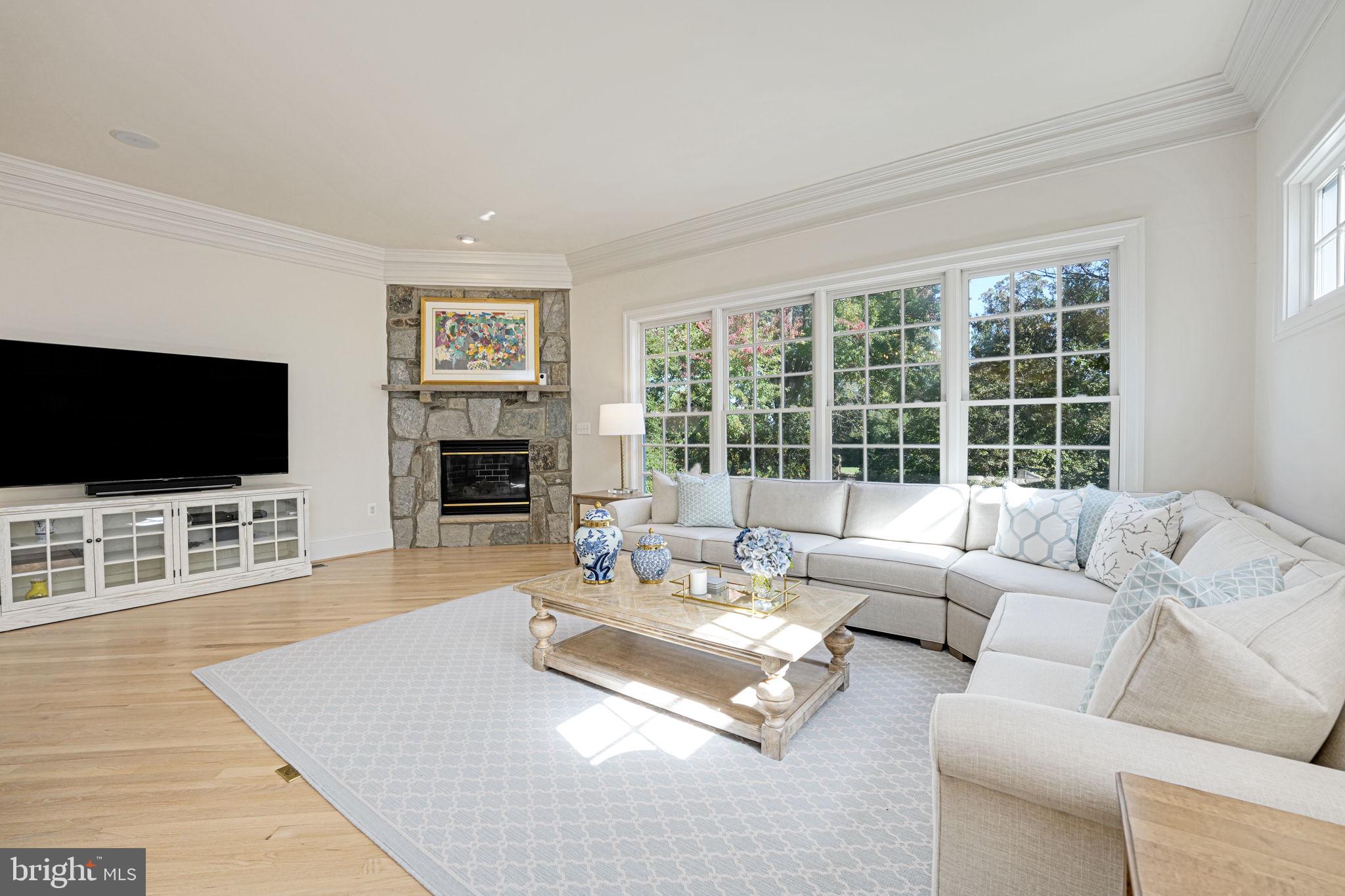 EVANS FARM - Residential