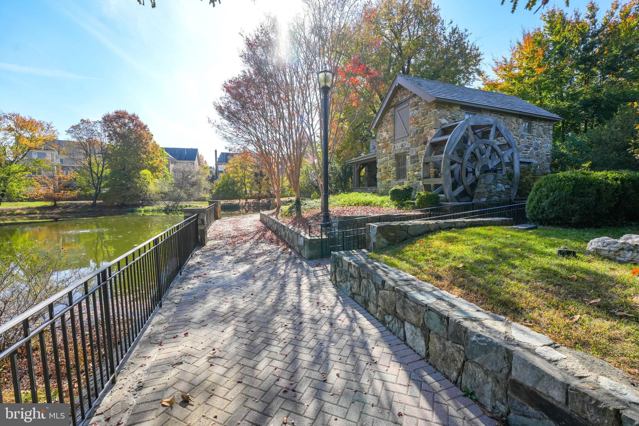 EVANS FARM - Residential