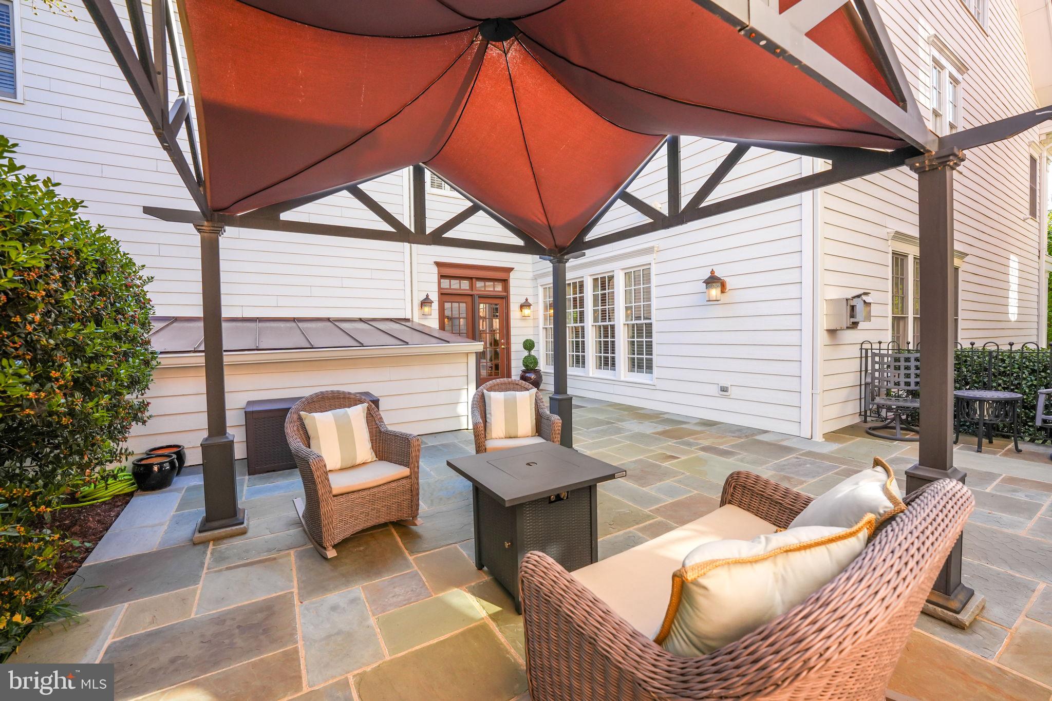 EVANS FARM - Residential