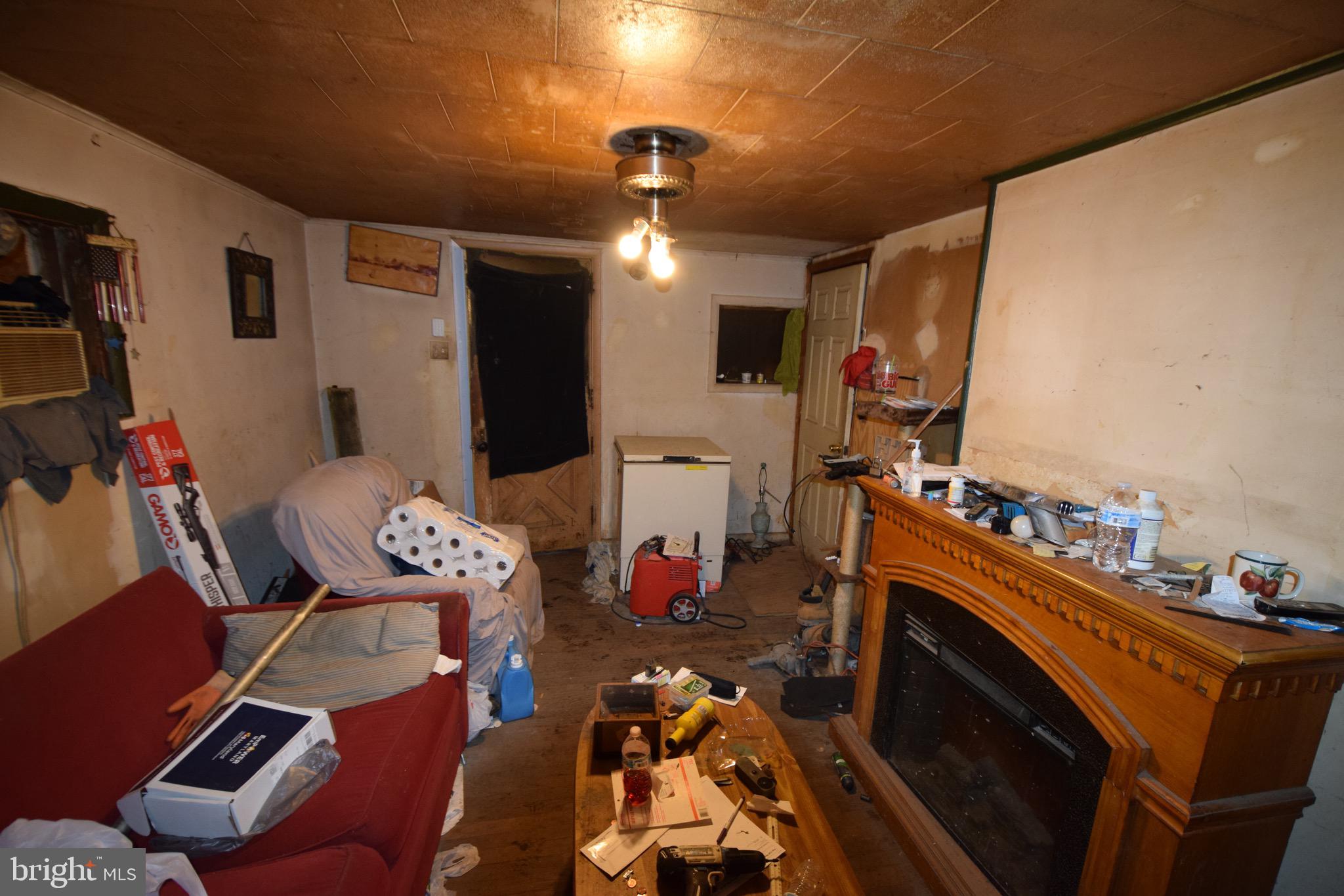 RANDALLSTOWN - Residential