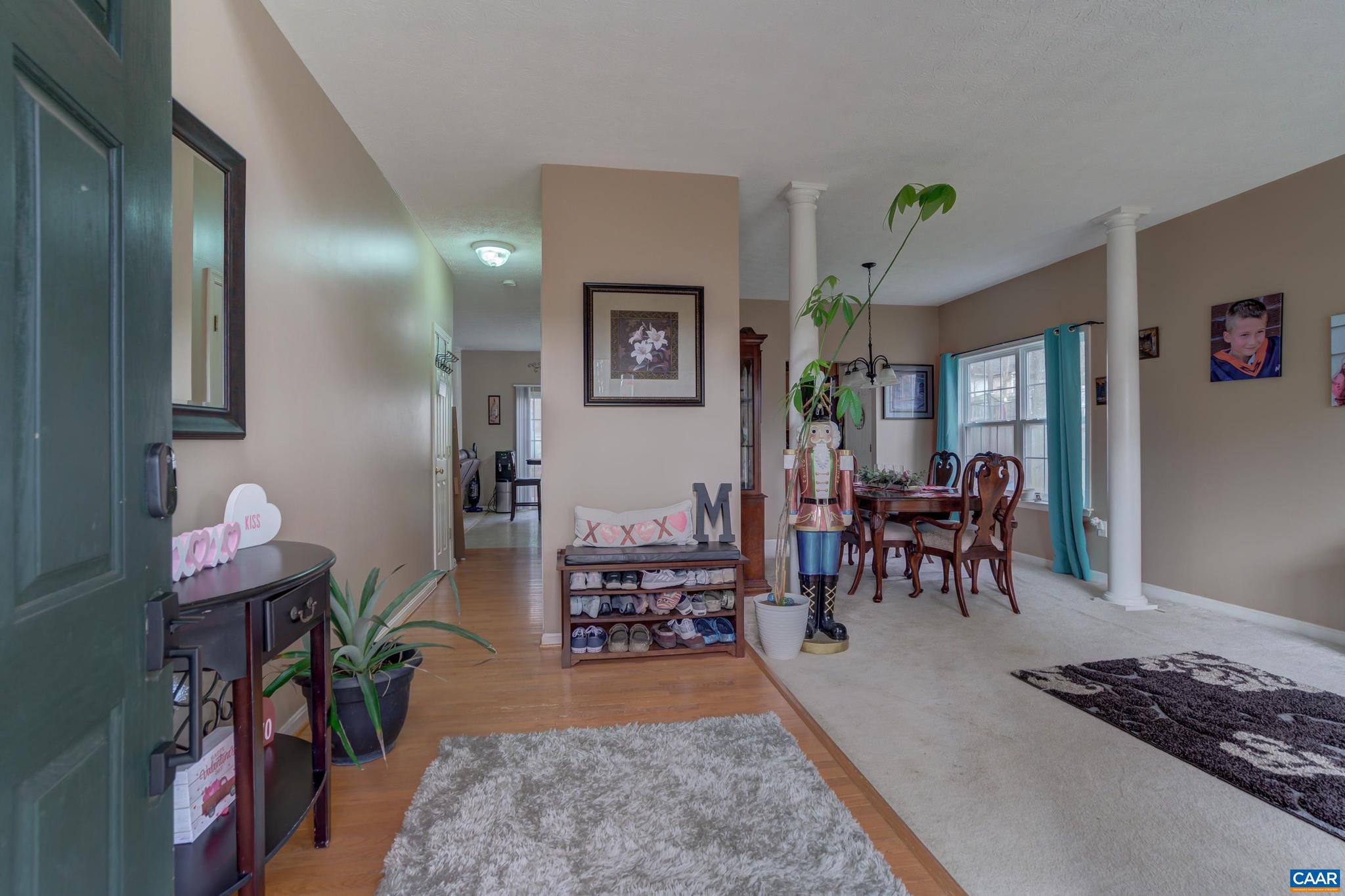 LAKE LANDOR - Residential