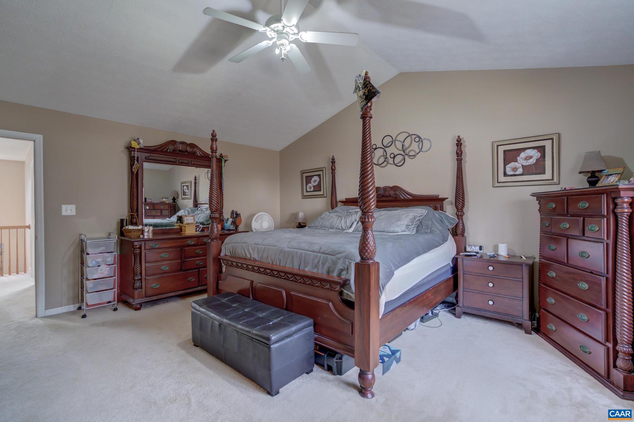 LAKE LANDOR - Residential