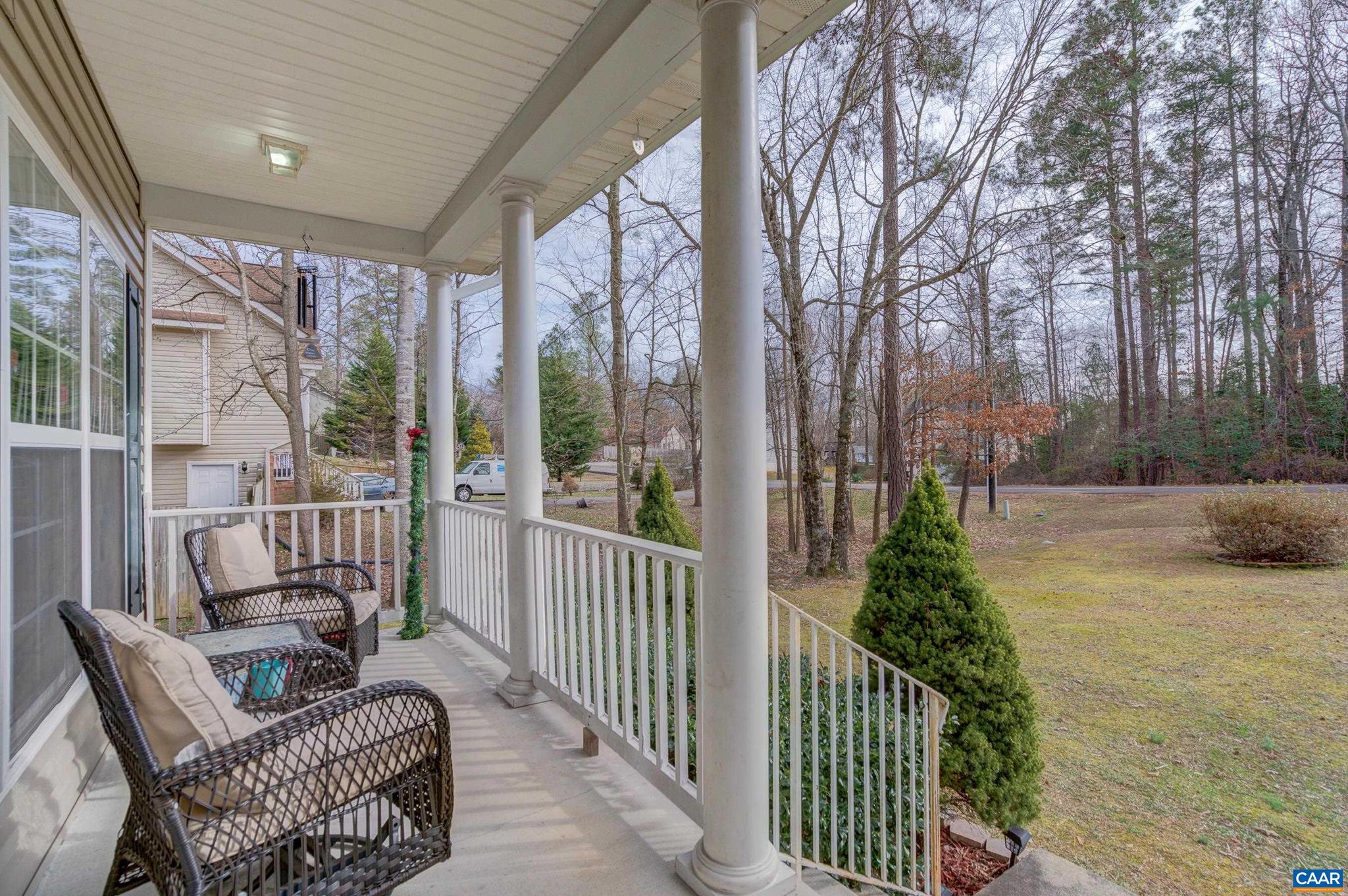 LAKE LANDOR - Residential