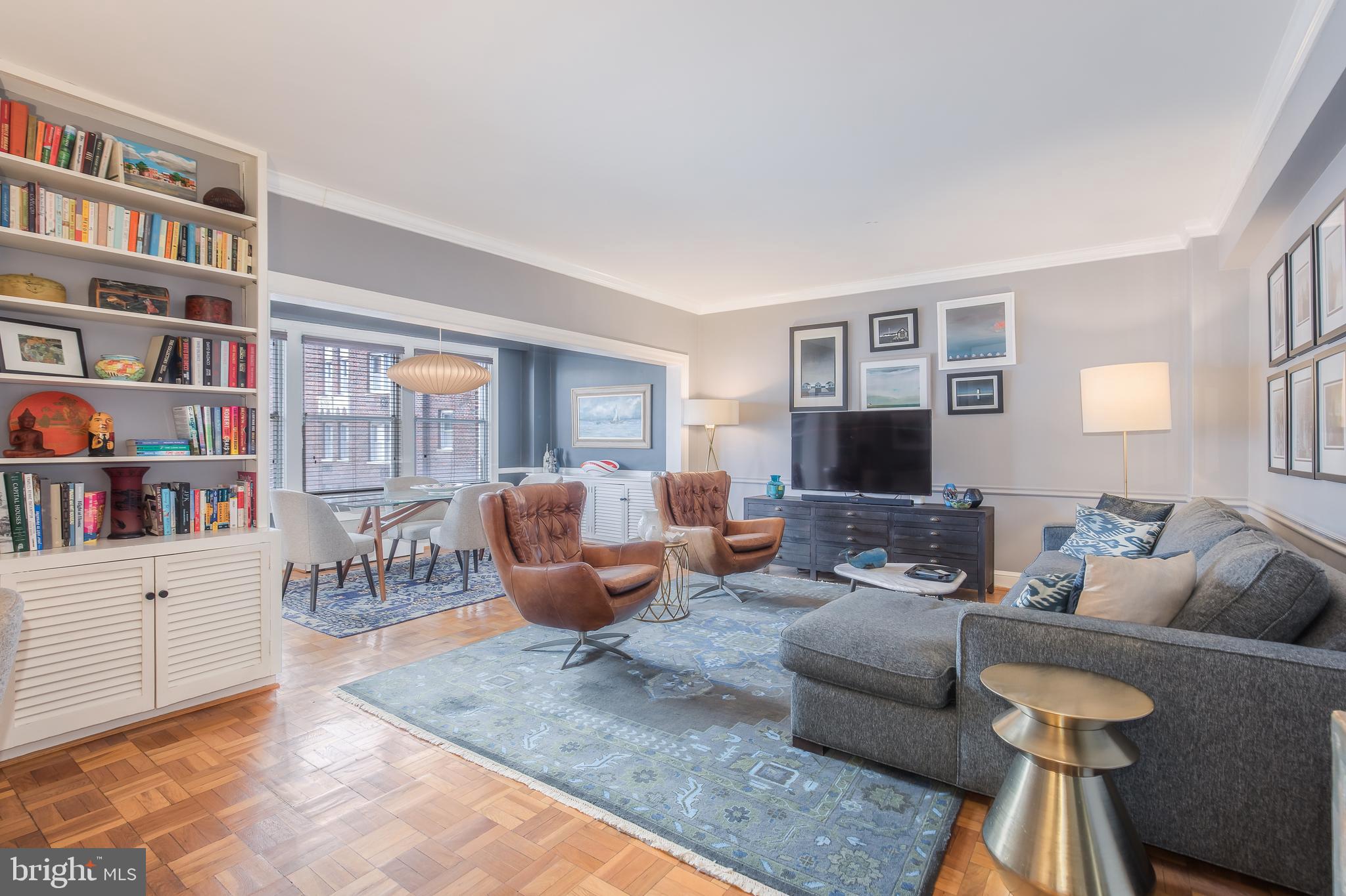 4000 CATHEDRAL AVENUE NW 642B