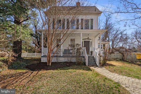 Homes For Sale - 212 Dearborn Avenue<br/> SILVER SPRING, MD 20901