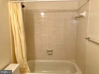 TWINBROOK - Residential Lease