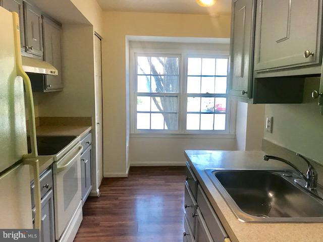 TWINBROOK - Residential Lease