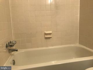 TWINBROOK - Residential Lease