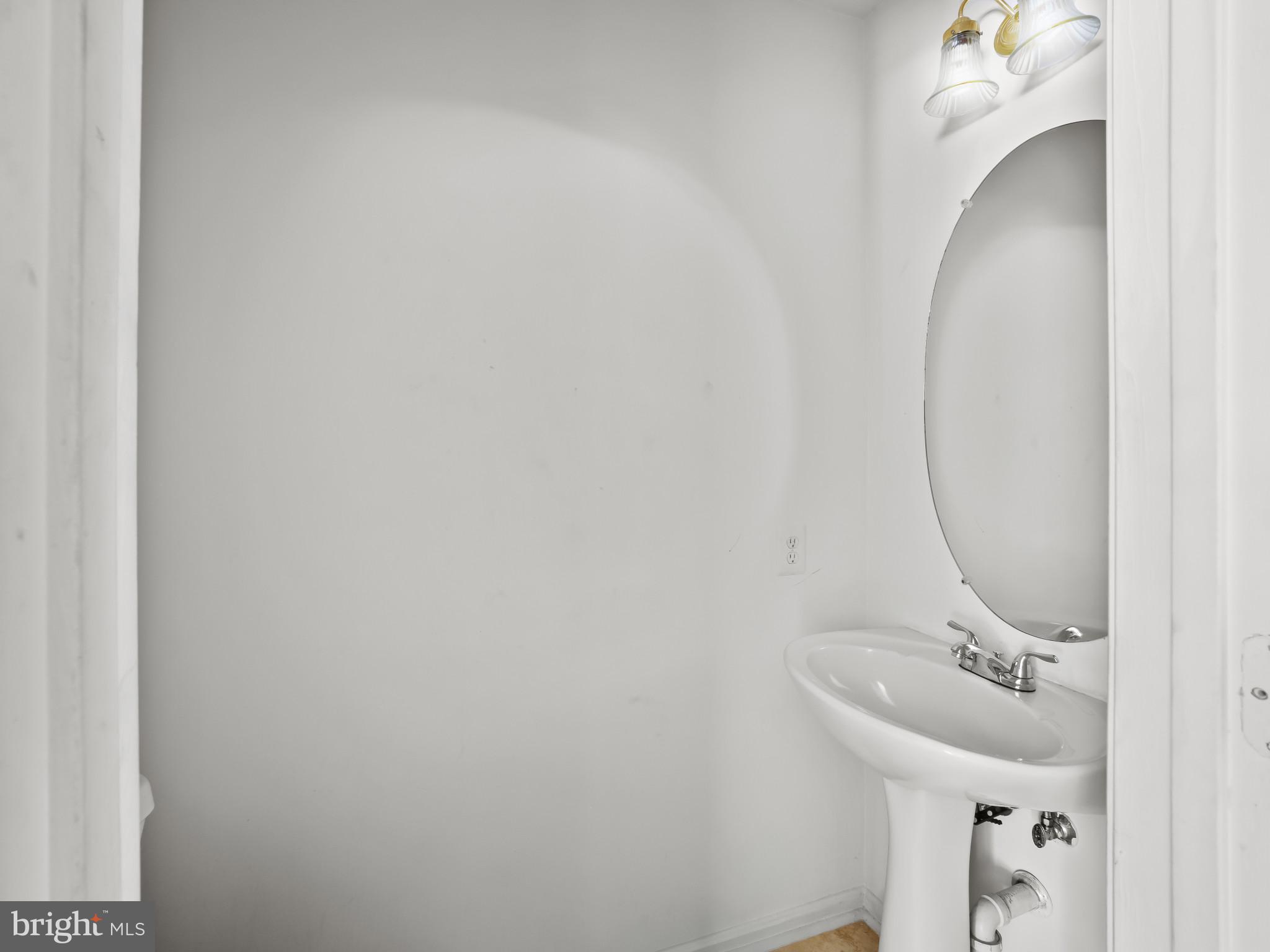 SUMMIT CREEK - Residential