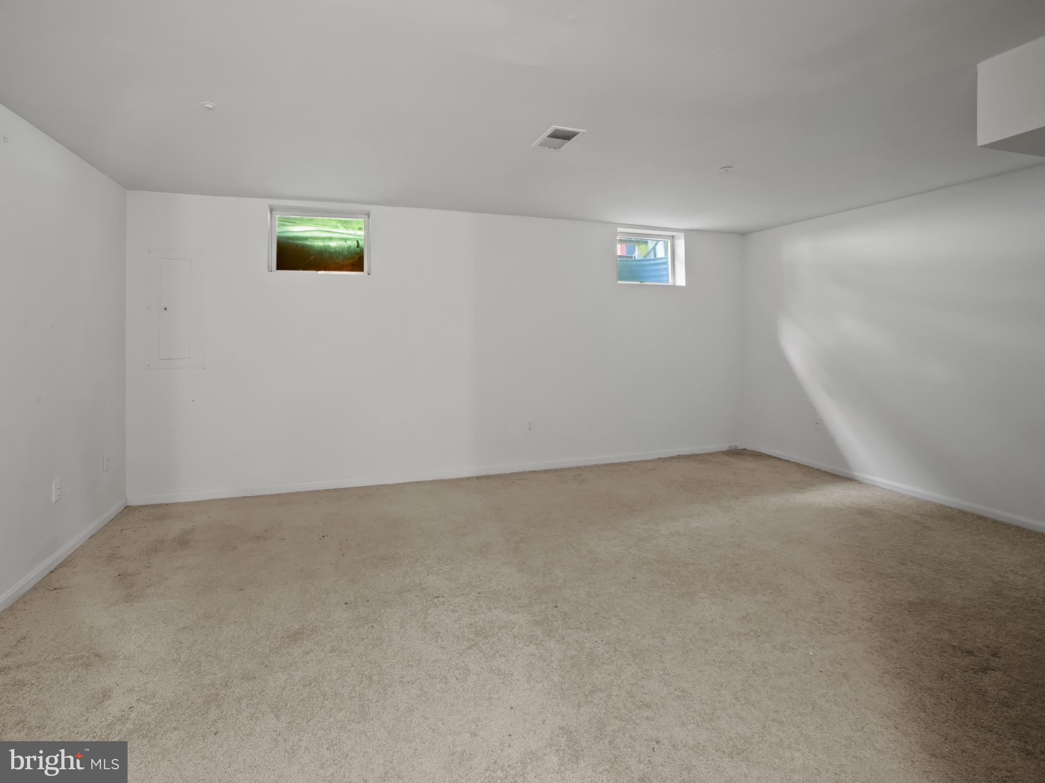 SUMMIT CREEK - Residential