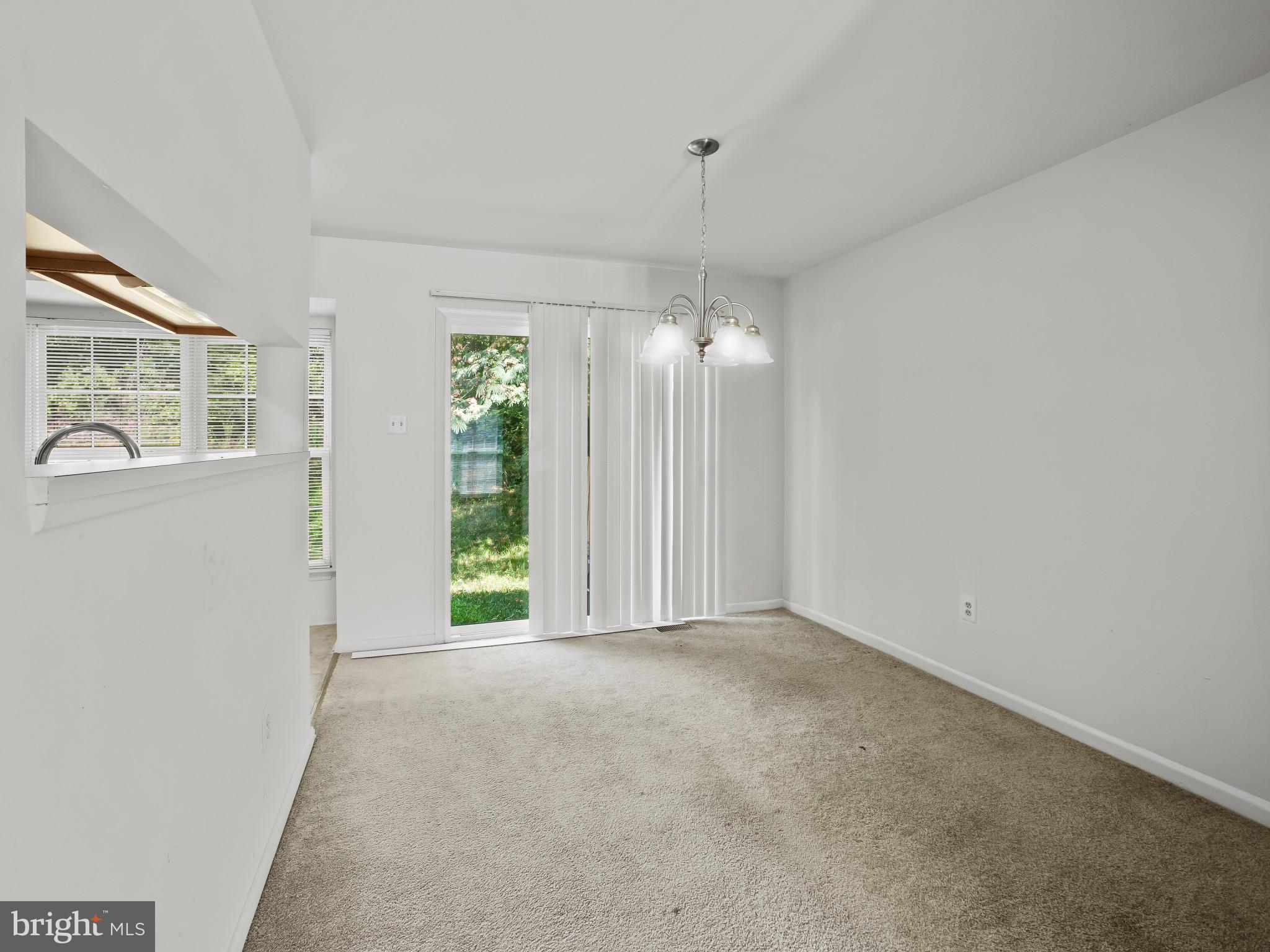 SUMMIT CREEK - Residential