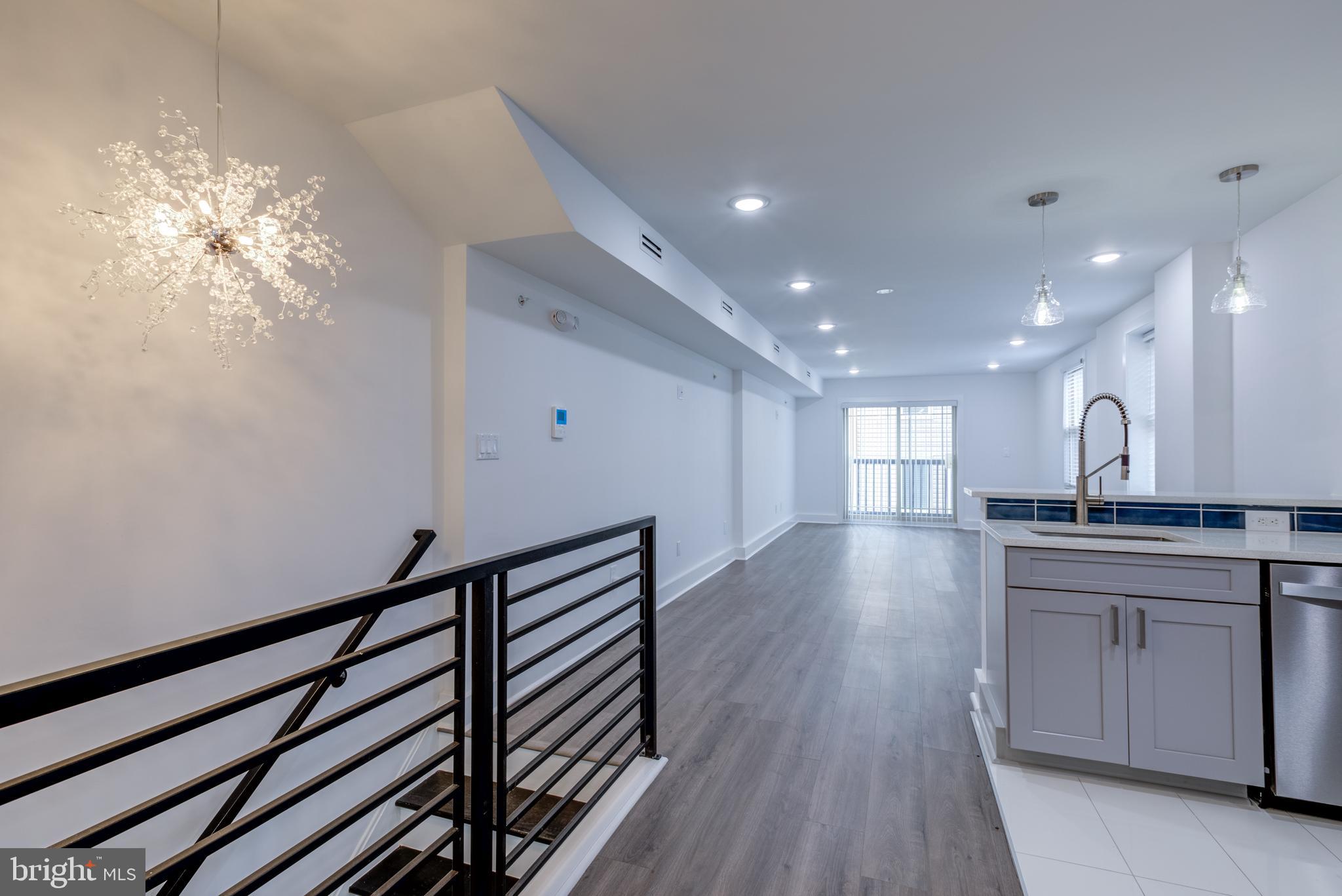 OLDE KENSINGTON - Residential