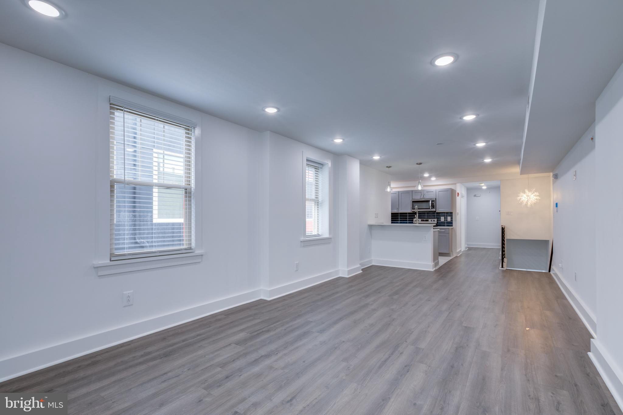 OLDE KENSINGTON - Residential