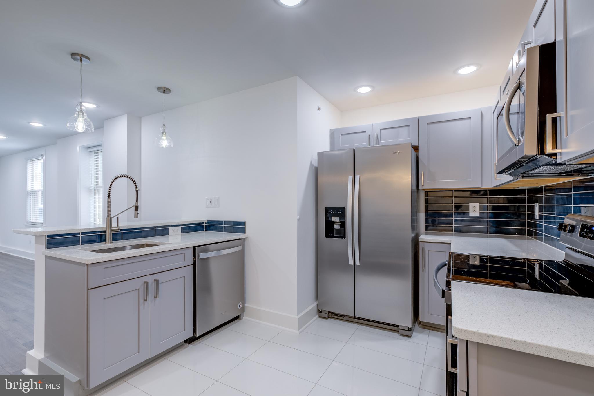 OLDE KENSINGTON - Residential