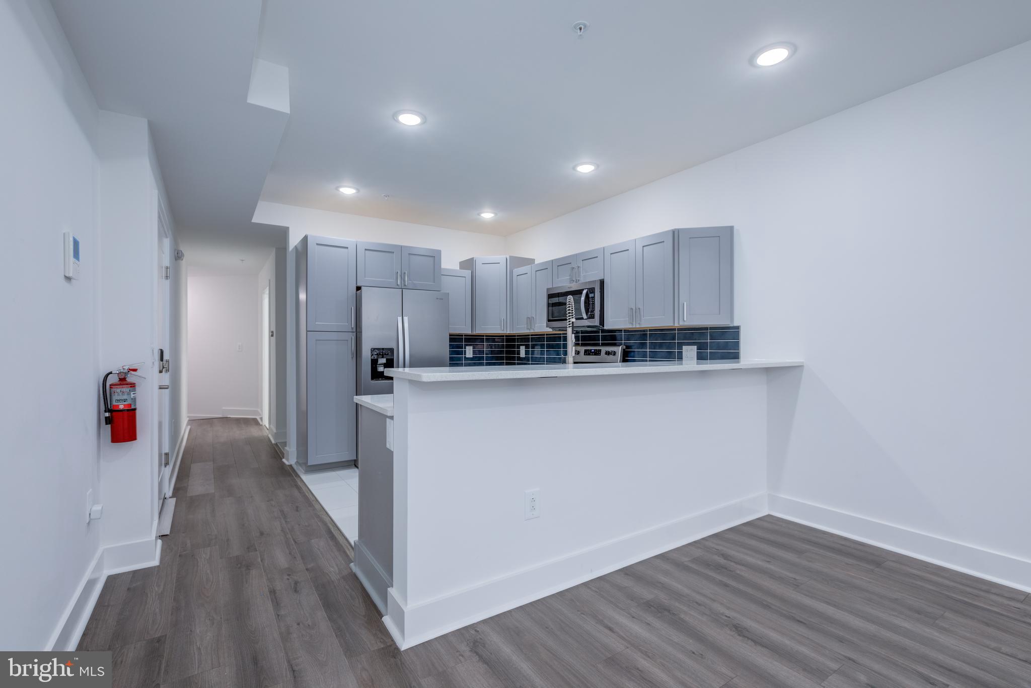 OLDE KENSINGTON - Residential