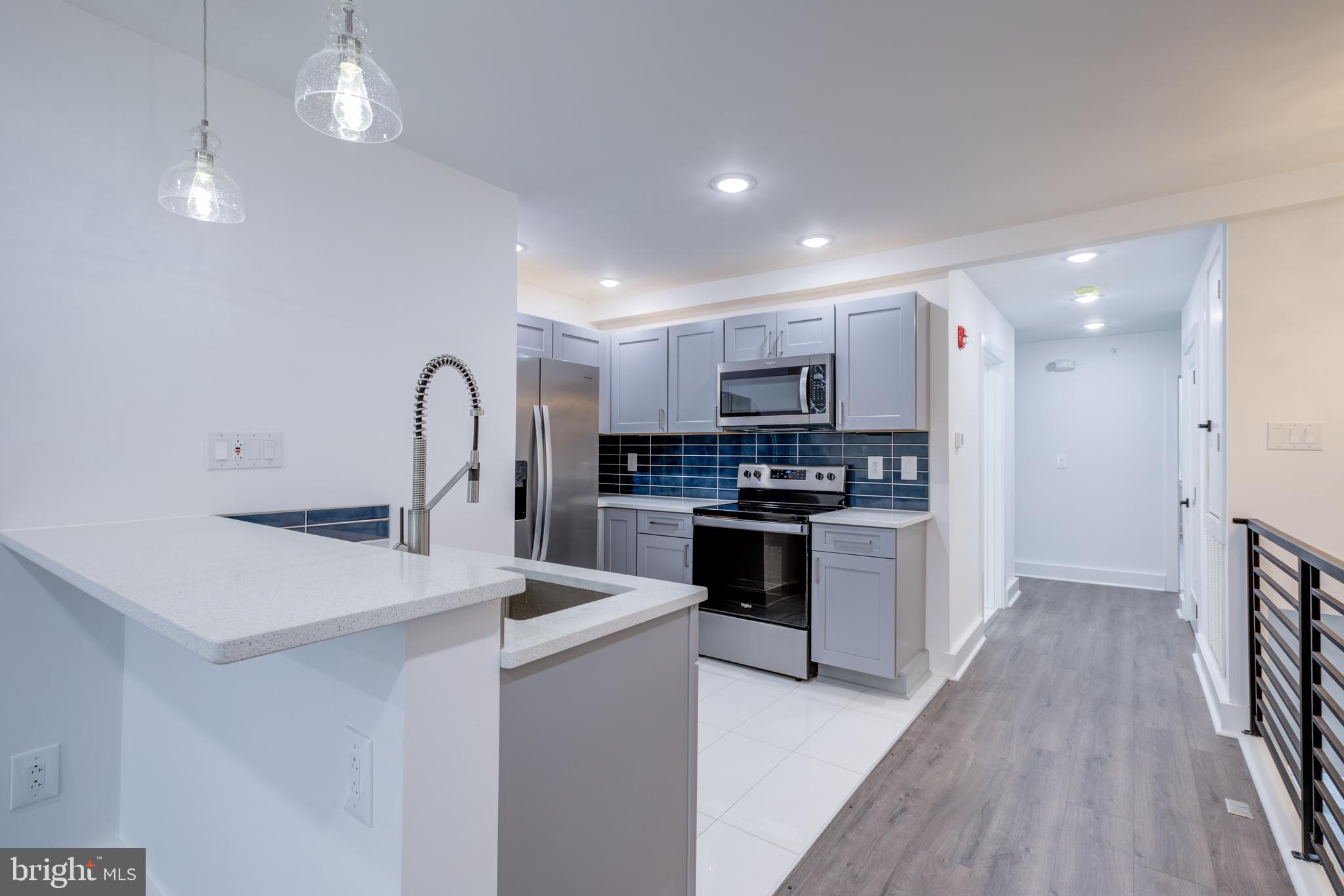 OLDE KENSINGTON - Residential