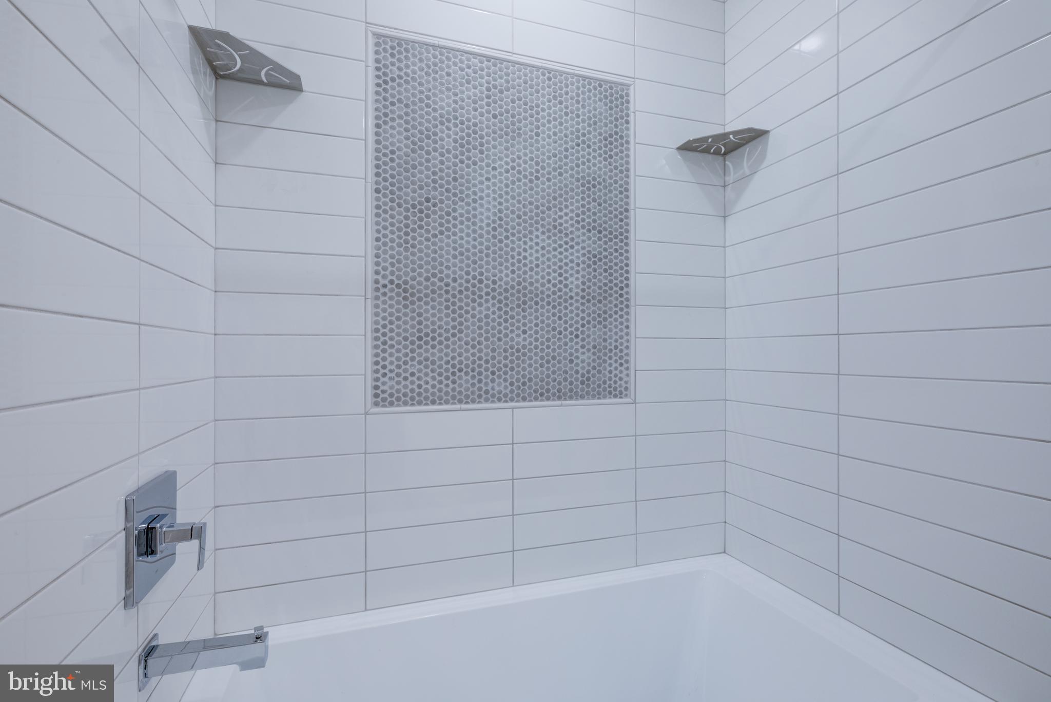 OLDE KENSINGTON - Residential