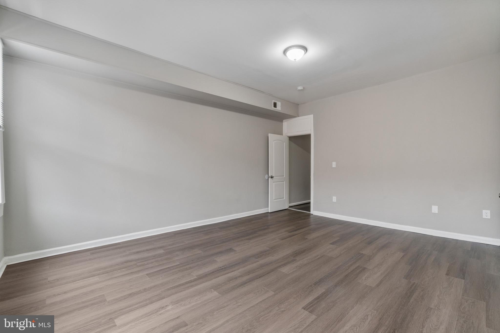 GREENMOUNT WEST - Residential