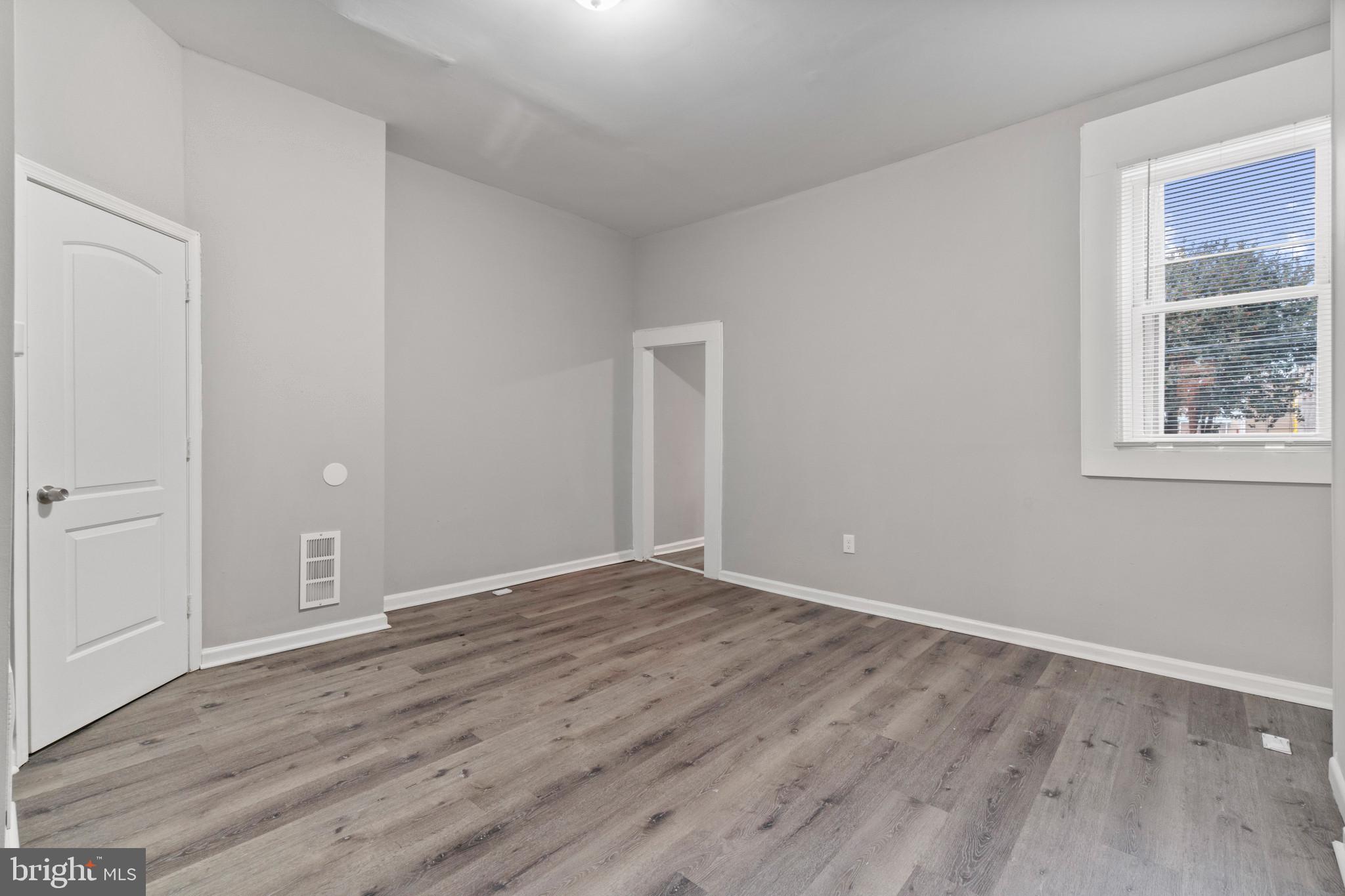 GREENMOUNT WEST - Residential