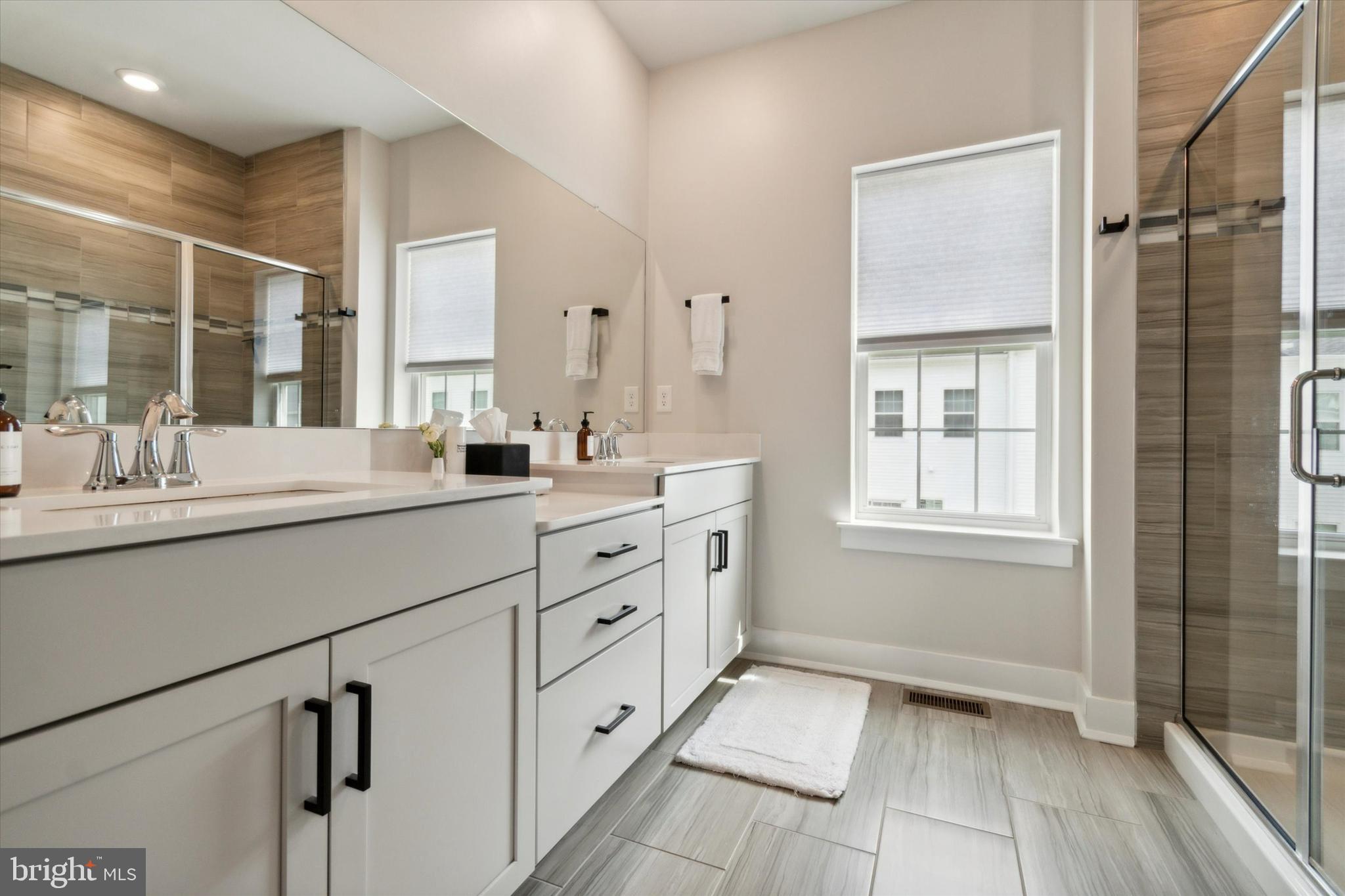 LOCHIEL FARM - Residential Lease