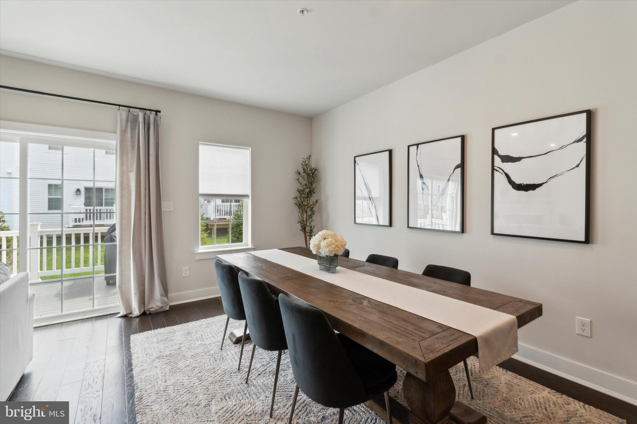 LOCHIEL FARM - Residential Lease