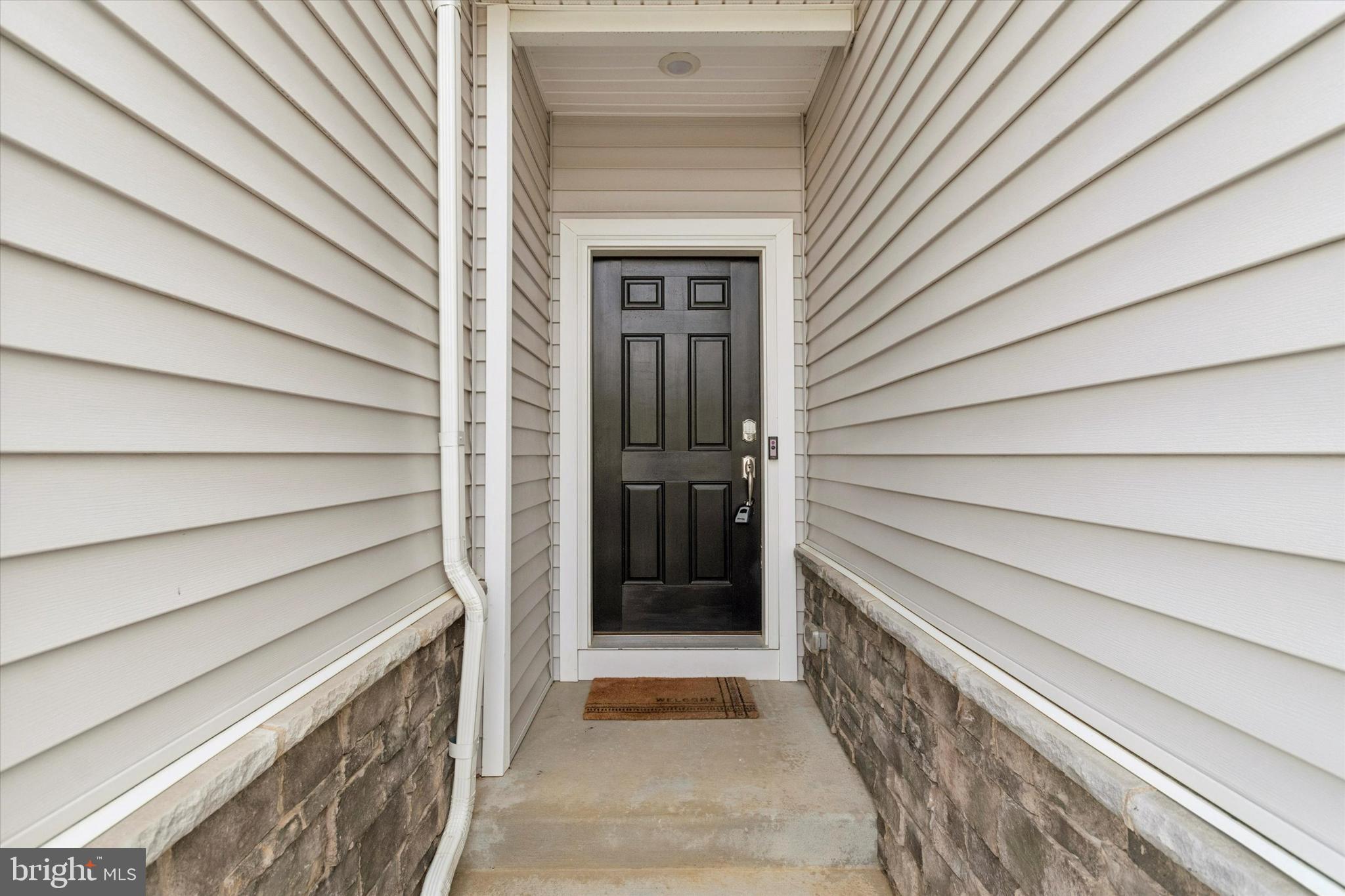 LOCHIEL FARM - Residential Lease