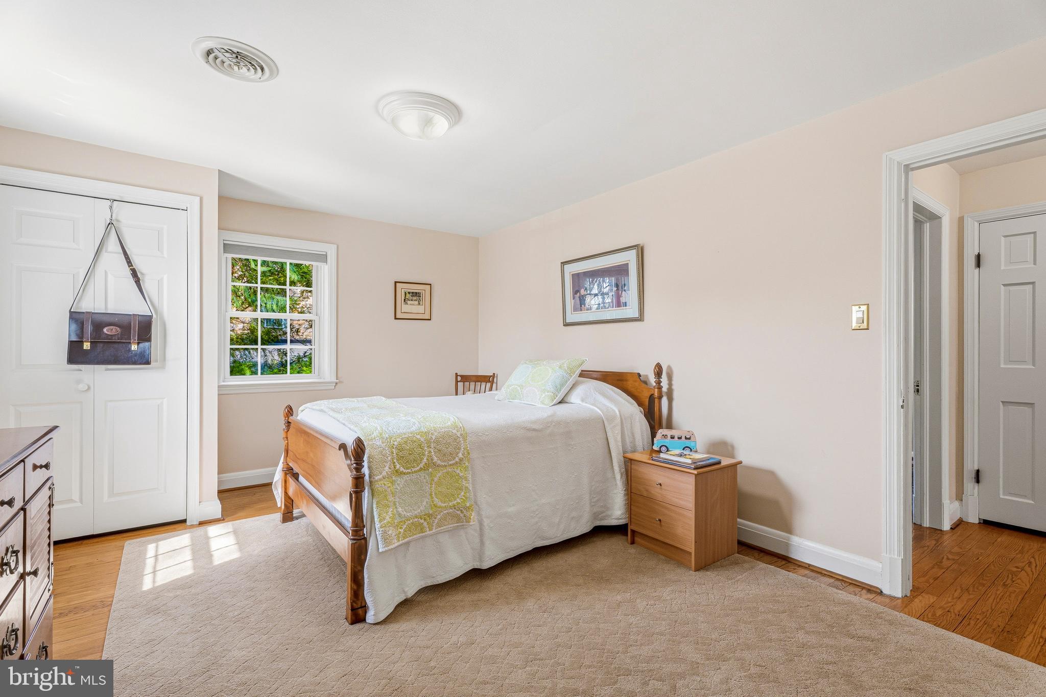 SOUTHLAND HILLS - Residential