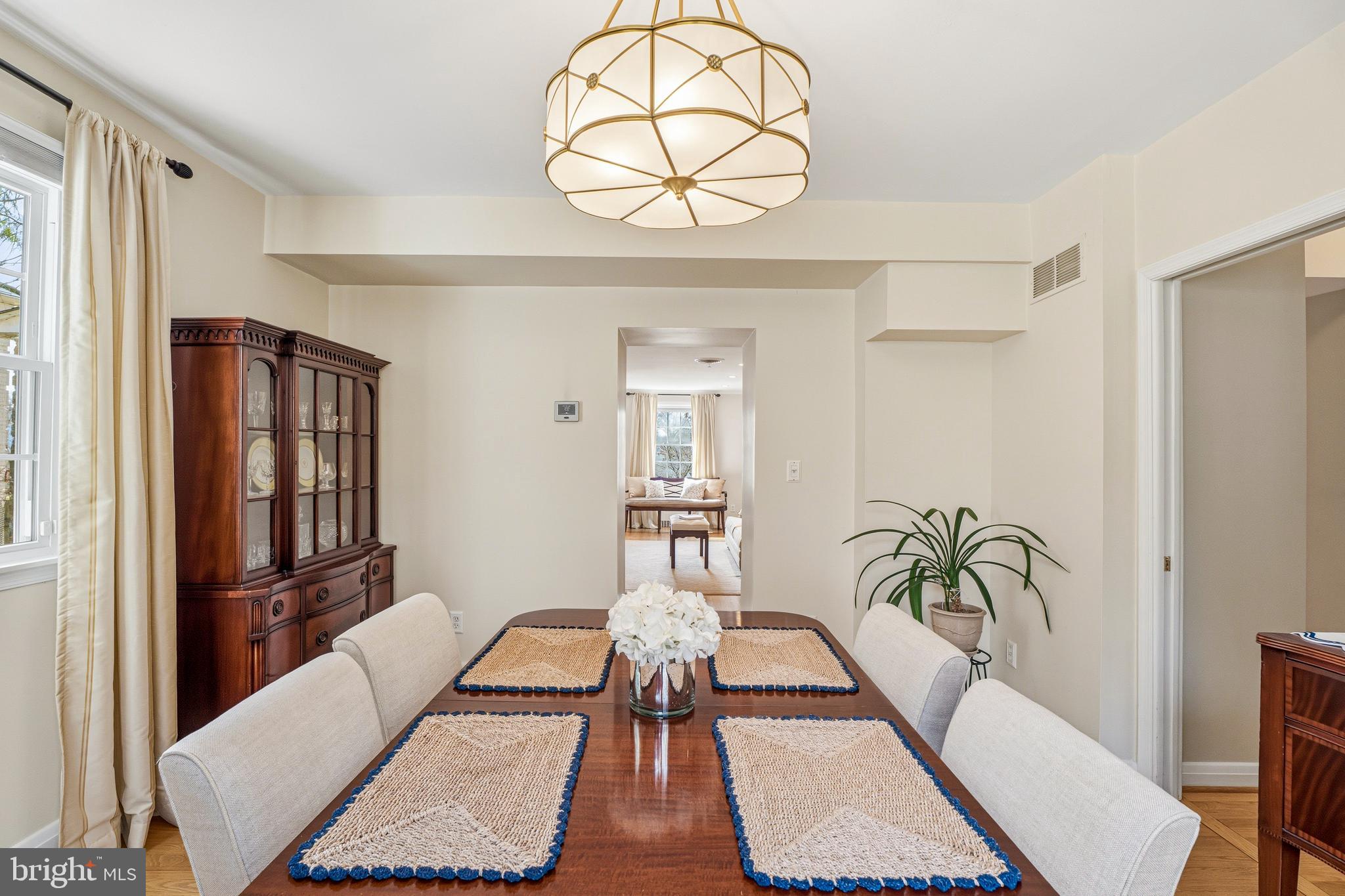 SOUTHLAND HILLS - Residential