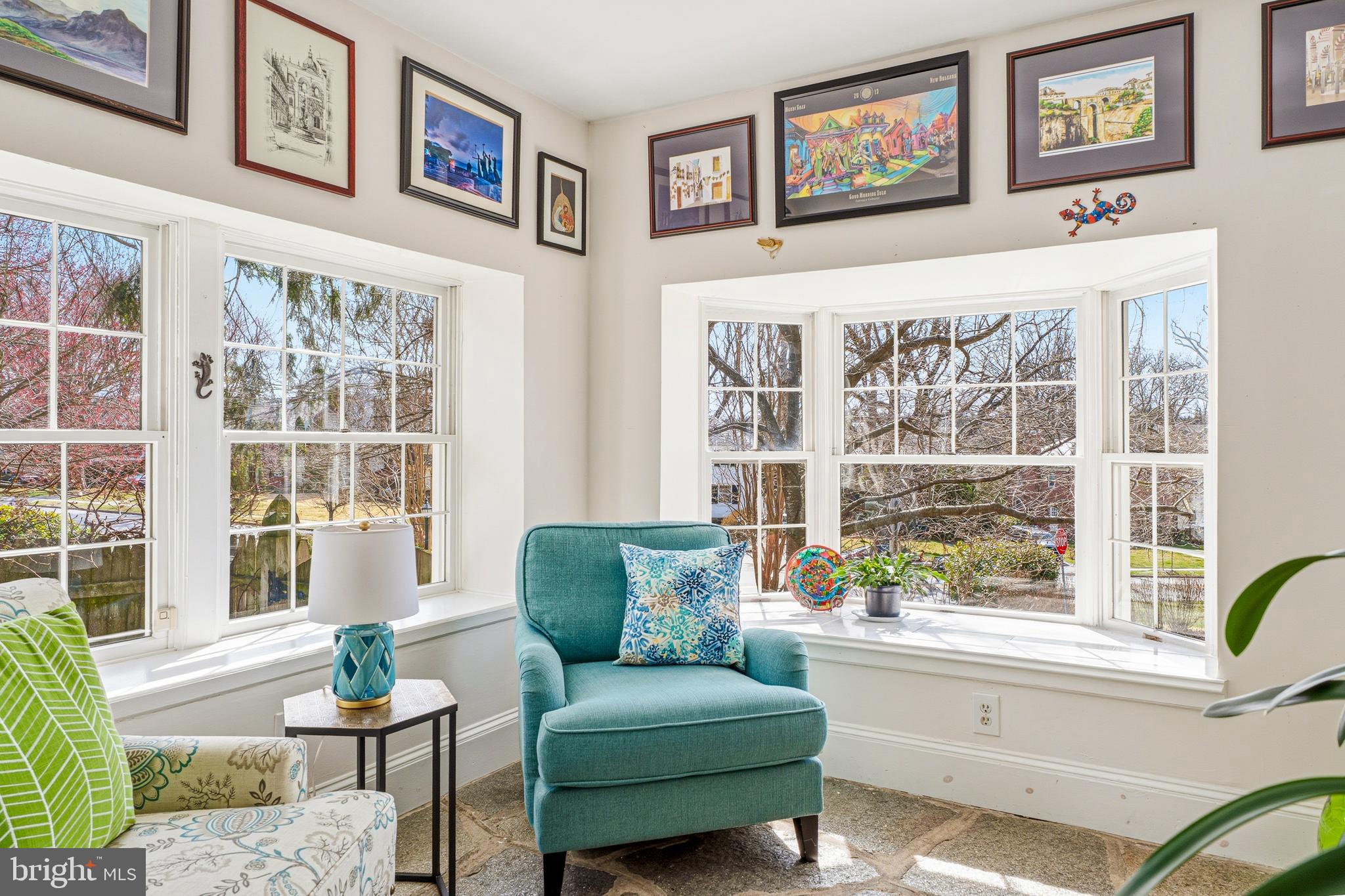 SOUTHLAND HILLS - Residential