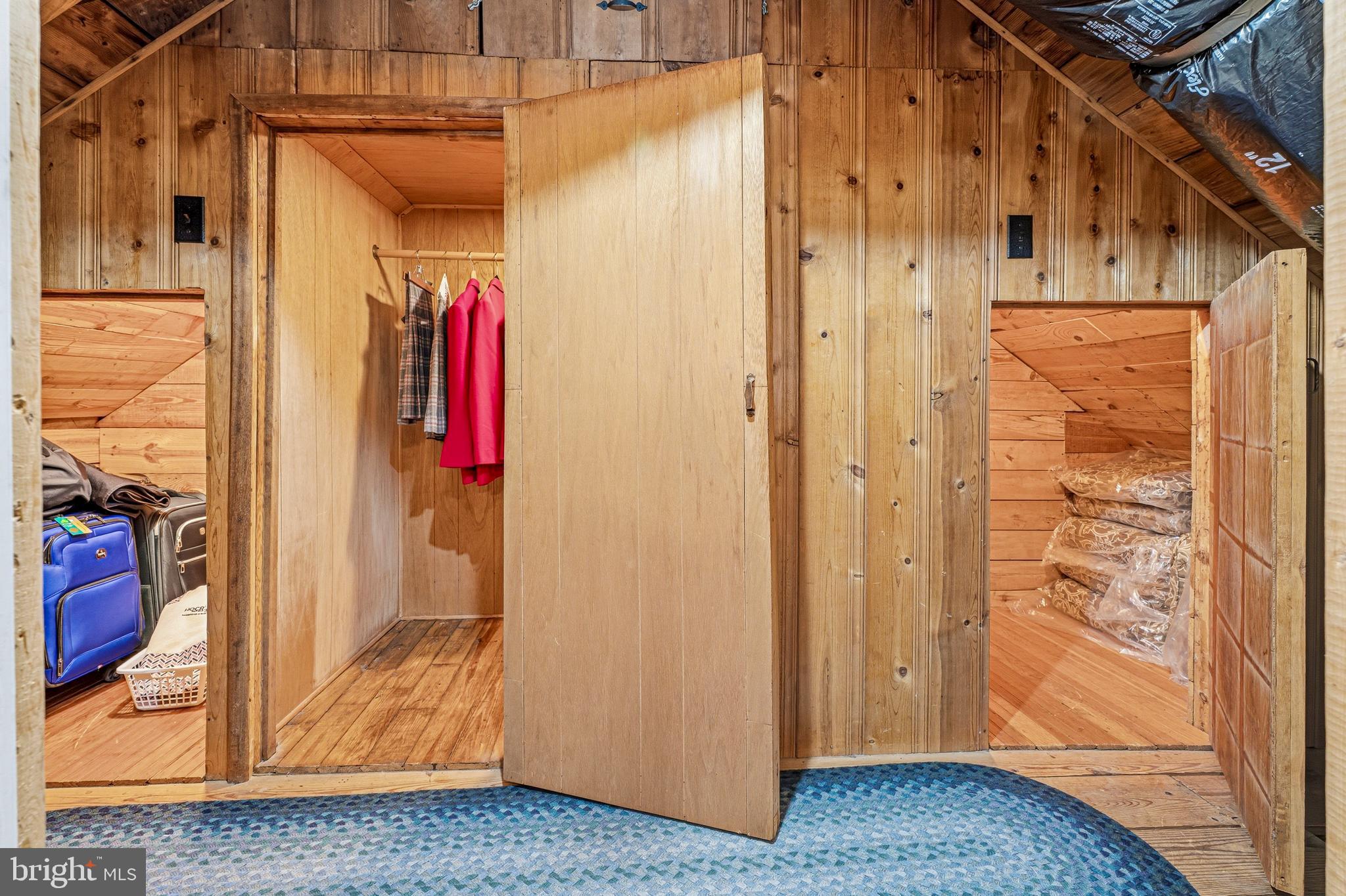 SOUTHLAND HILLS - Residential