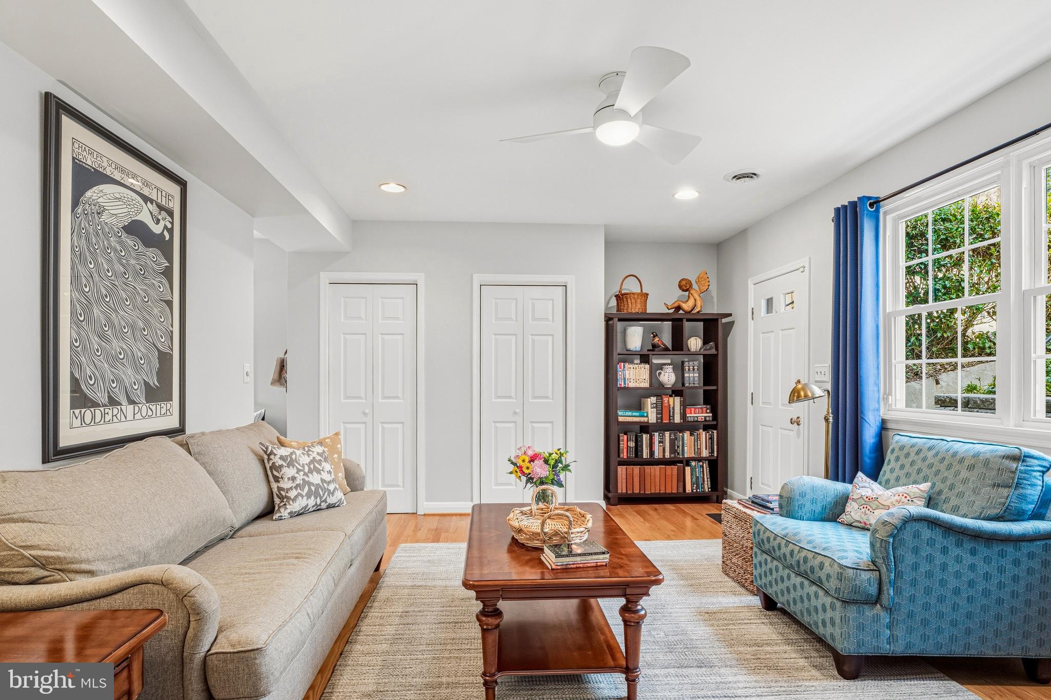 SOUTHLAND HILLS - Residential