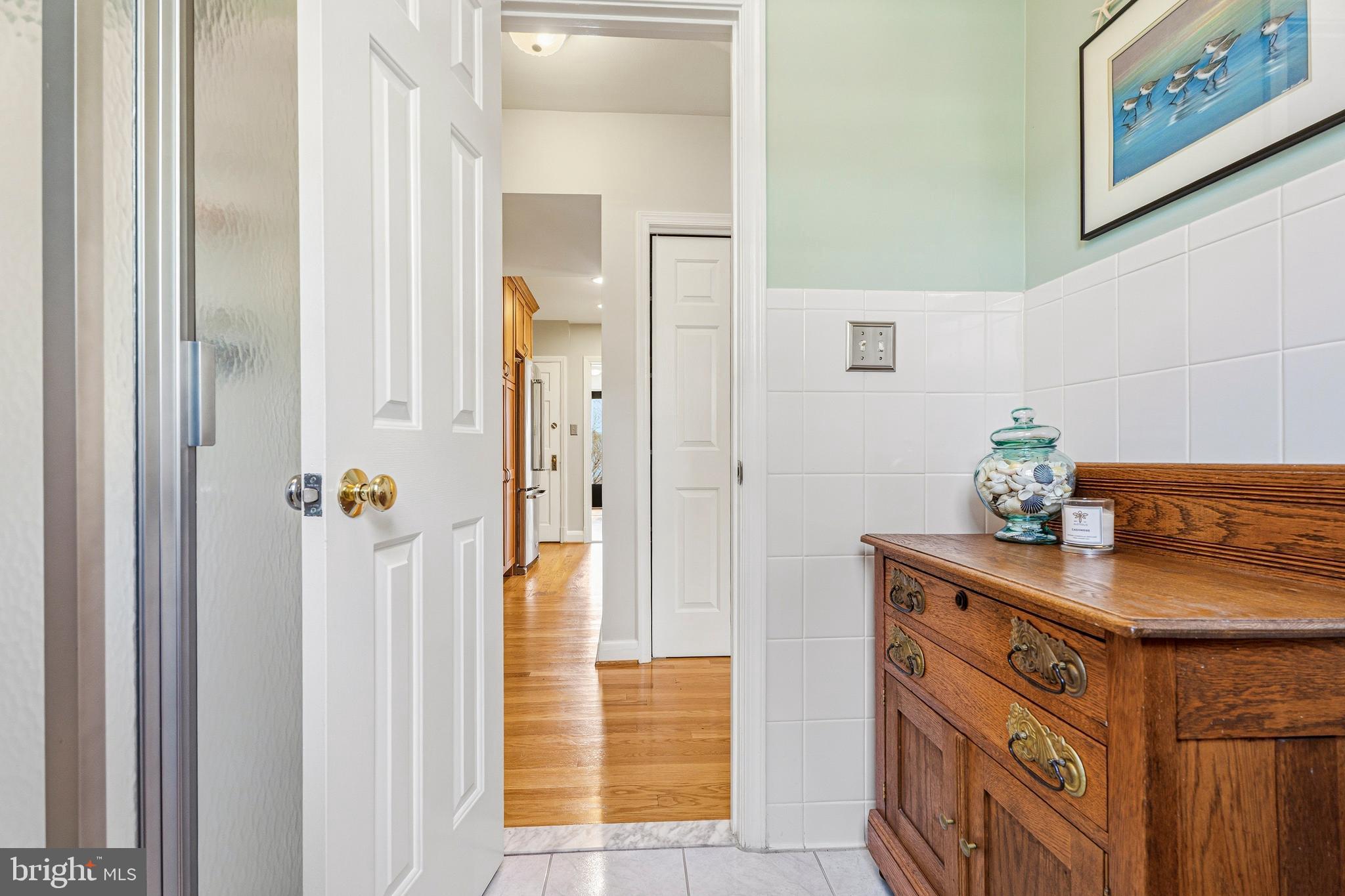 SOUTHLAND HILLS - Residential