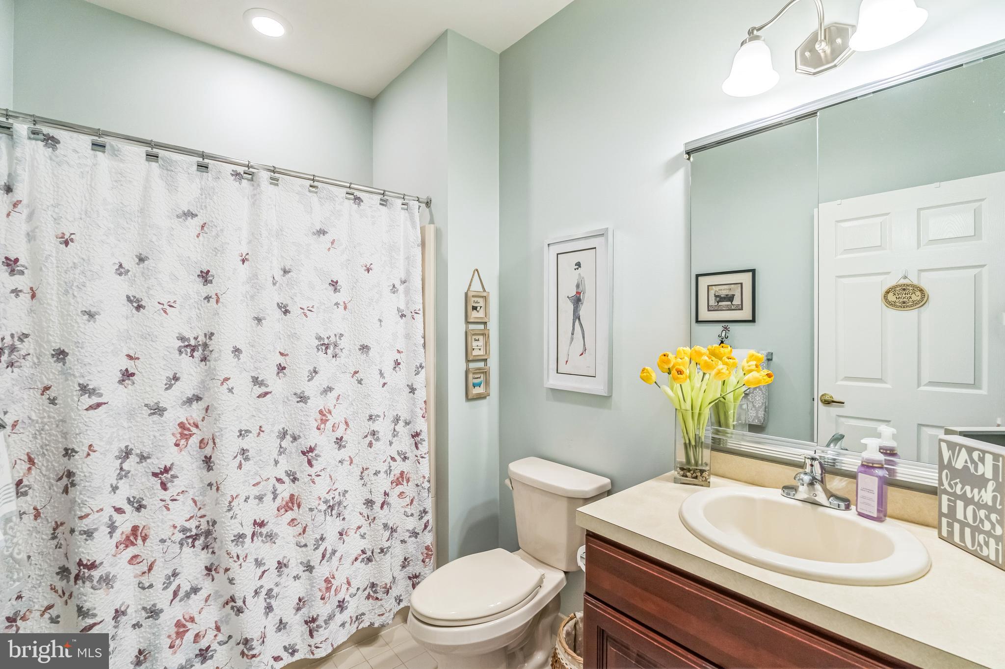 LAMPLIGHTER VILLAGE - Residential