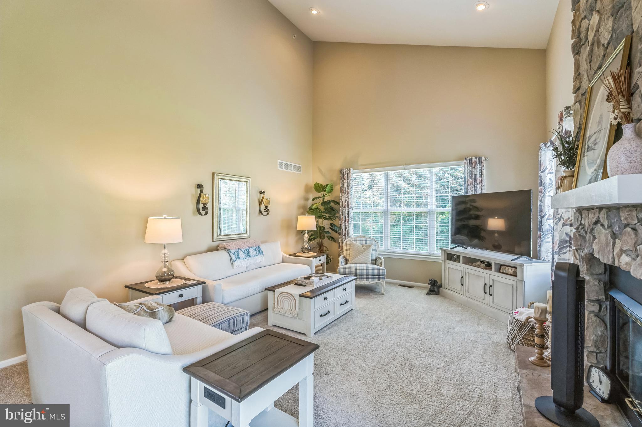 LAMPLIGHTER VILLAGE - Residential