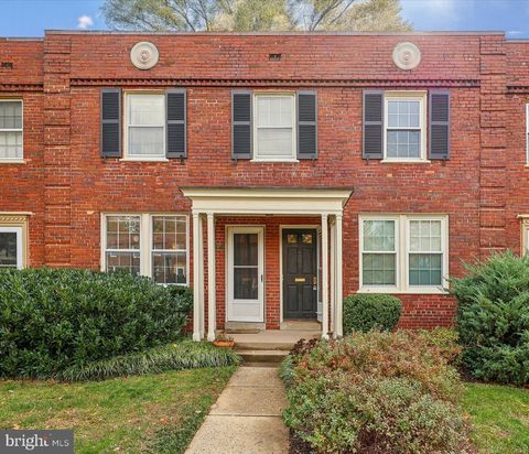 2700 16TH STREET S 647 ARLINGTON VA 22204