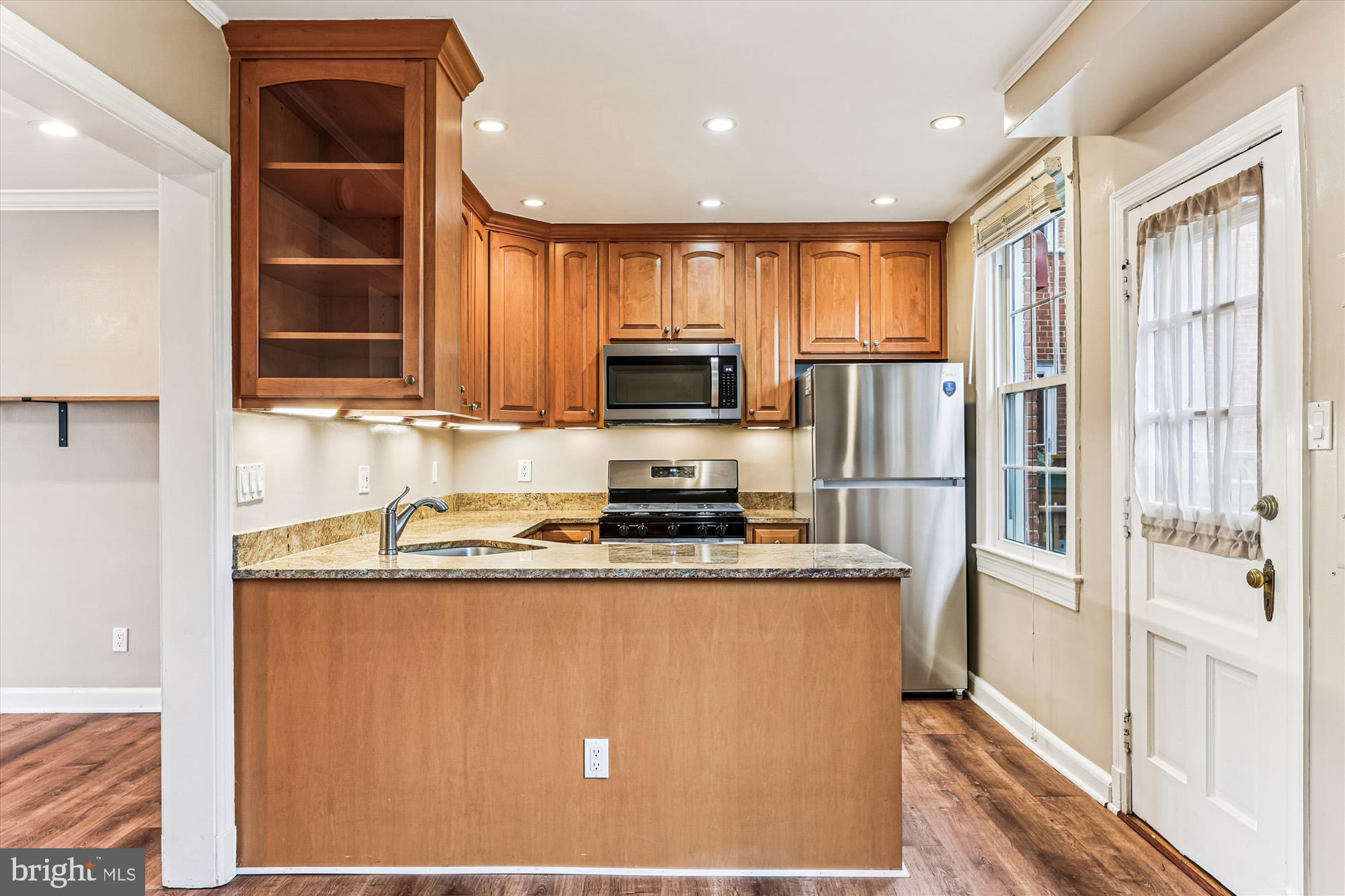 2700 16TH STREET S 647