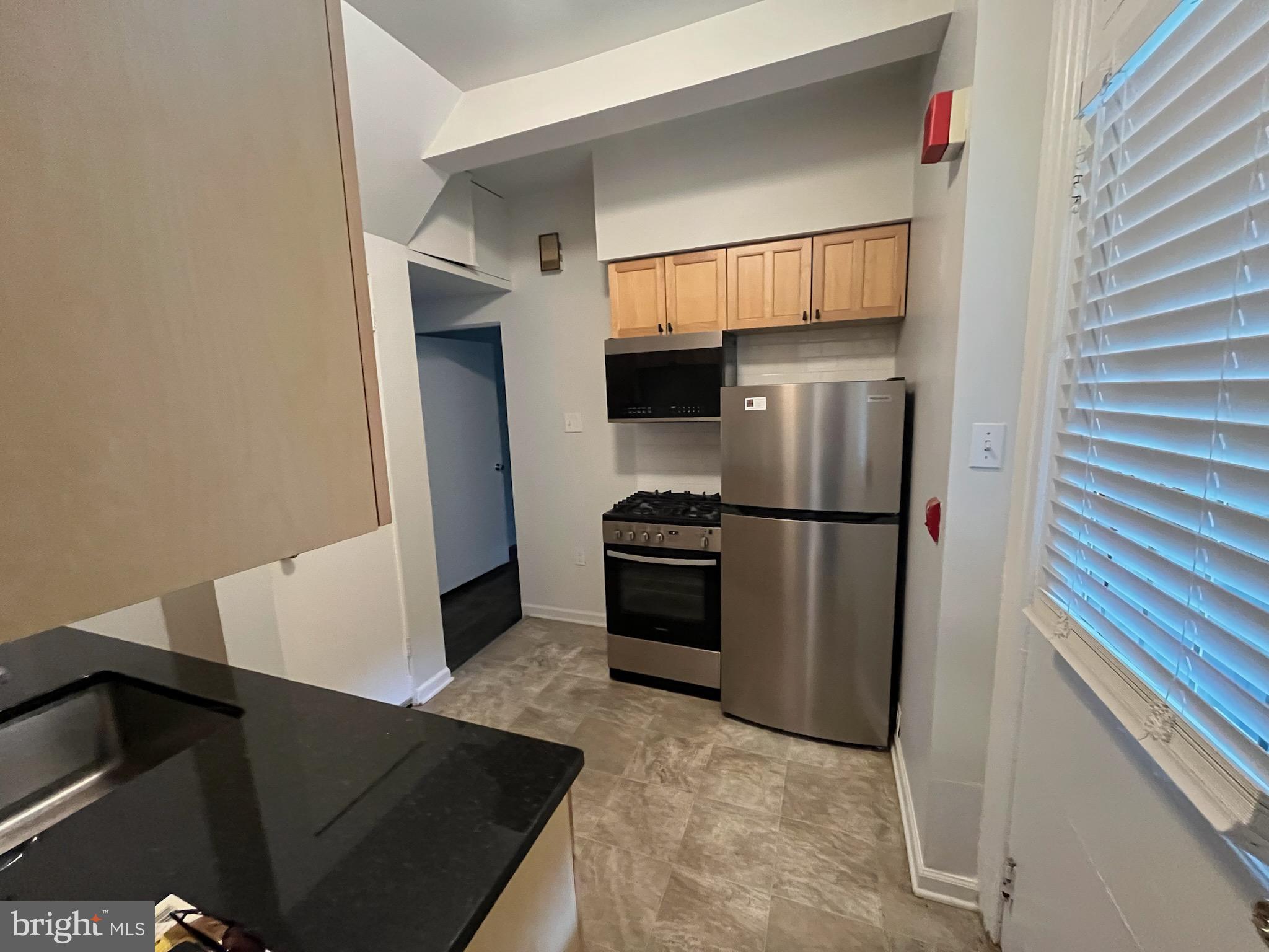 ROXBOROUGH - Residential Lease