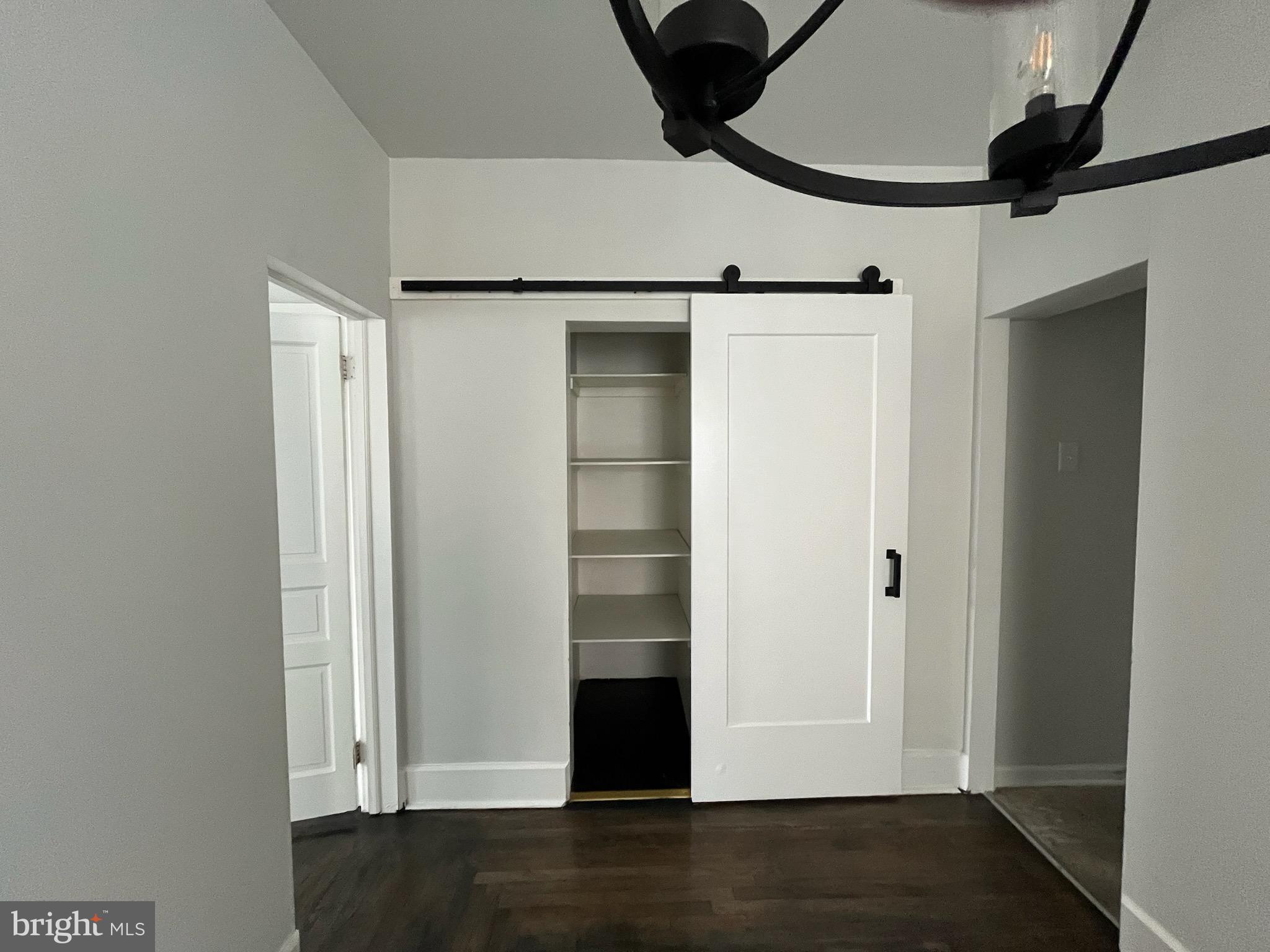 ROXBOROUGH - Residential Lease