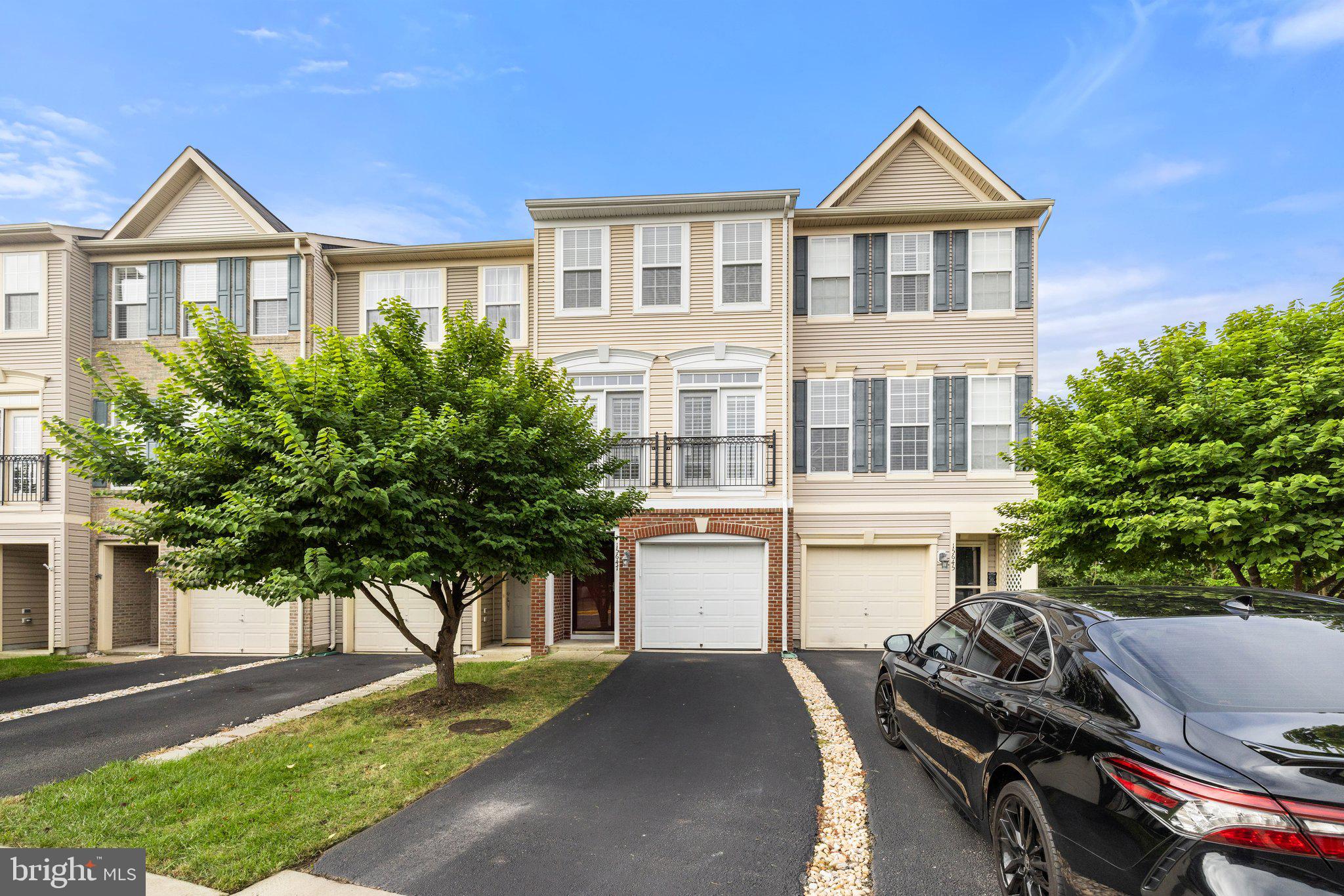 POWELLS RUN VILLAGE - Residential Lease