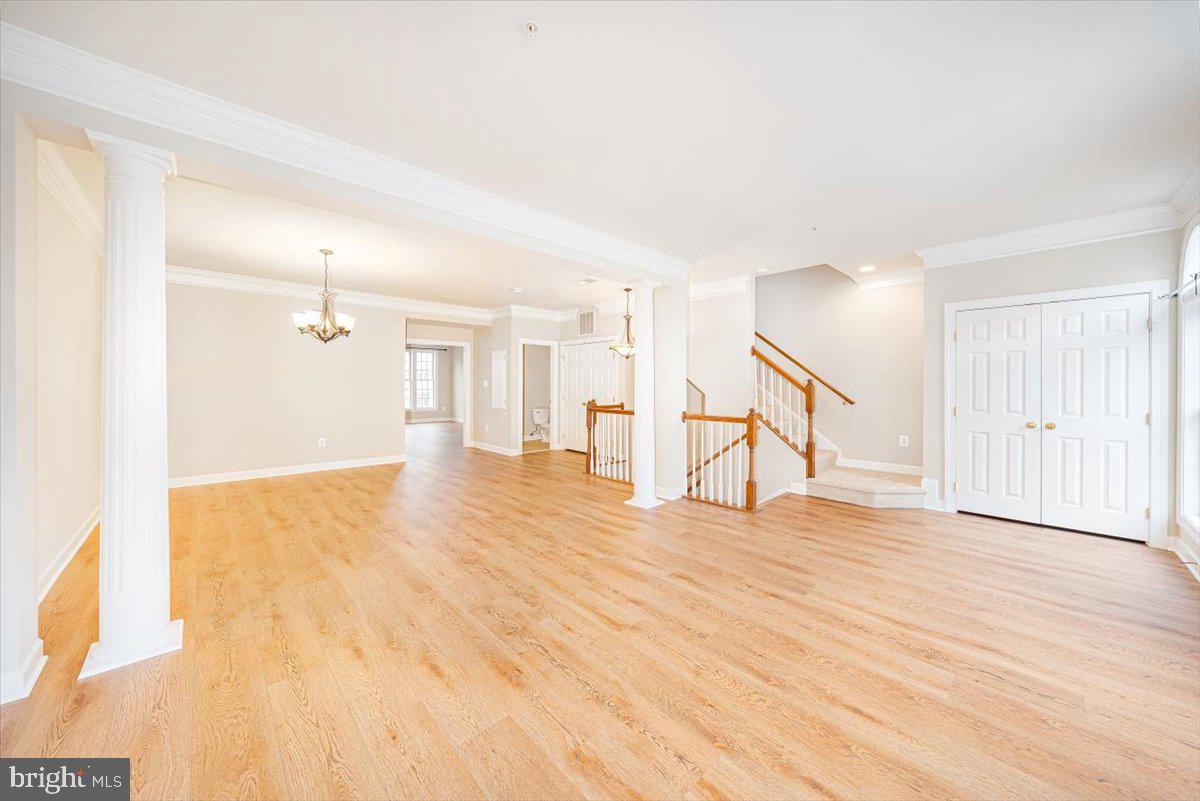 VILLAGES OF URBANA - Residential Lease