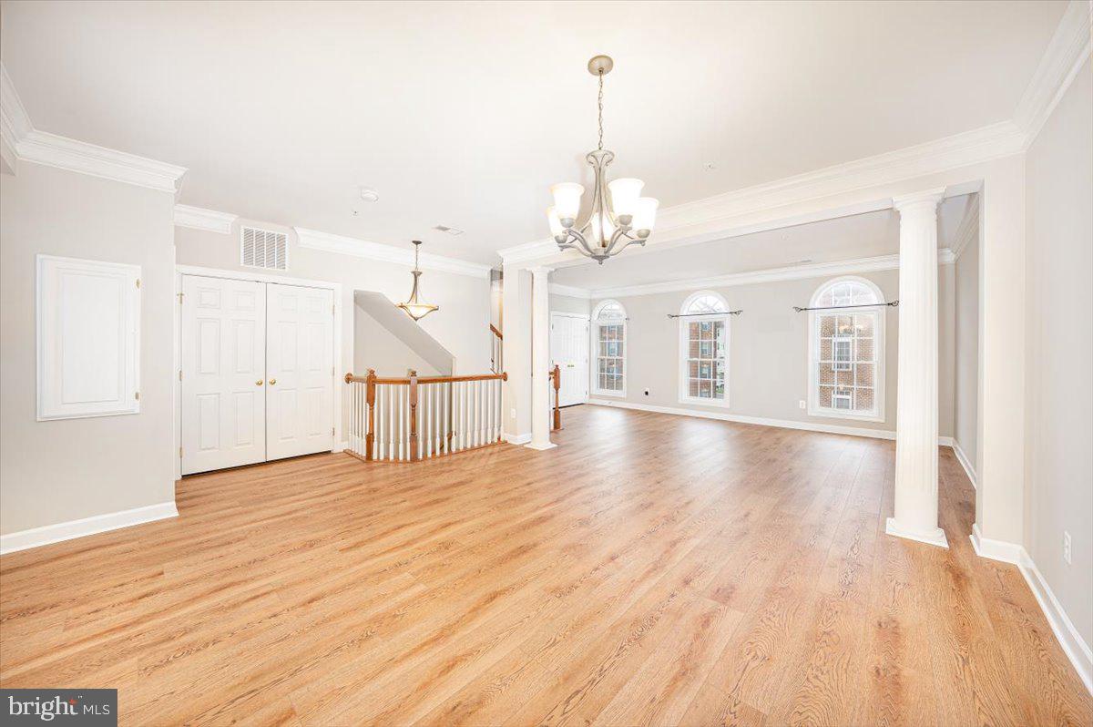 VILLAGES OF URBANA - Residential Lease