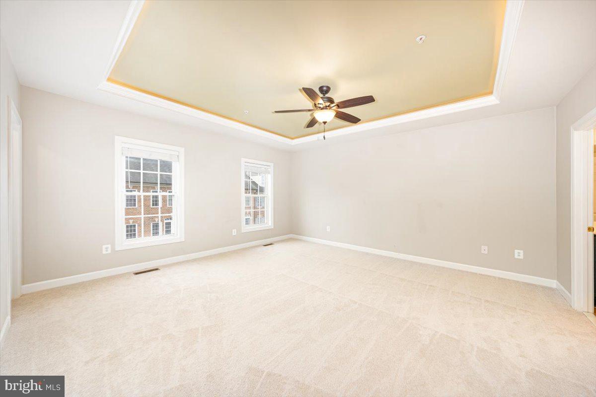 VILLAGES OF URBANA - Residential Lease